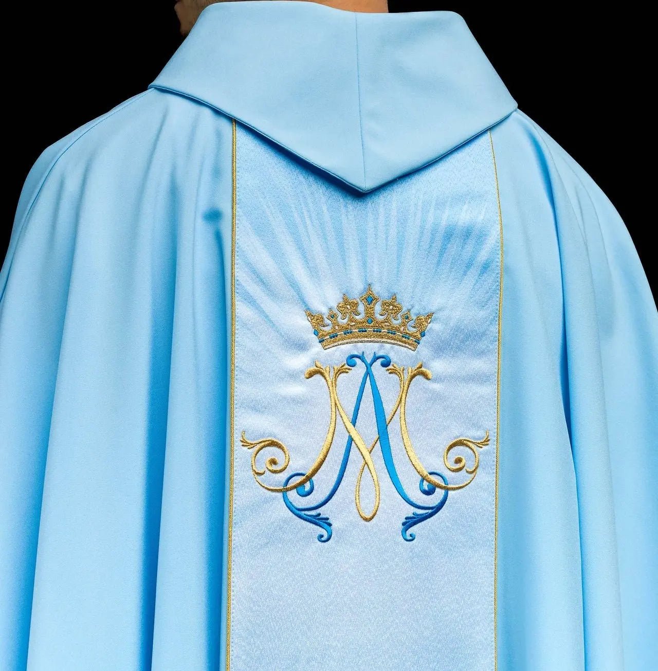 Blue Marian liturgical chasuble with sublimated and embroidered belt