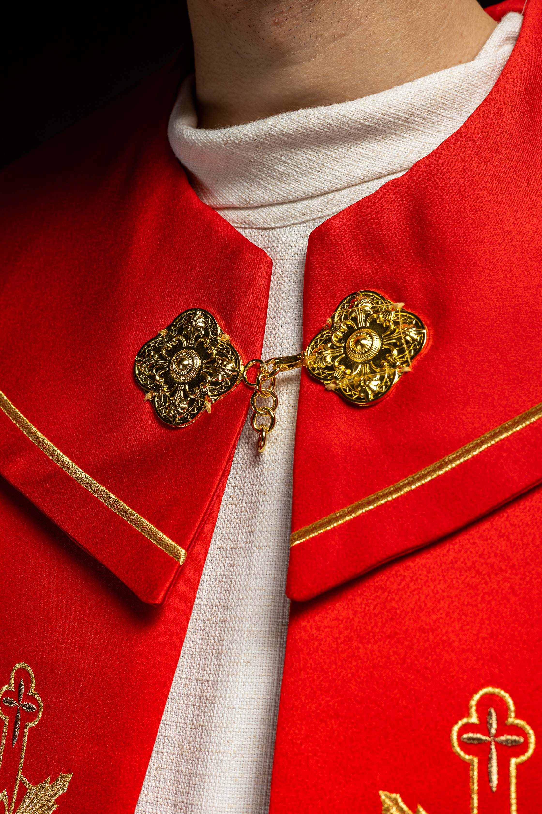 Kapa eucharystyczna monogram IHS Czerwona - ORNATY.PL