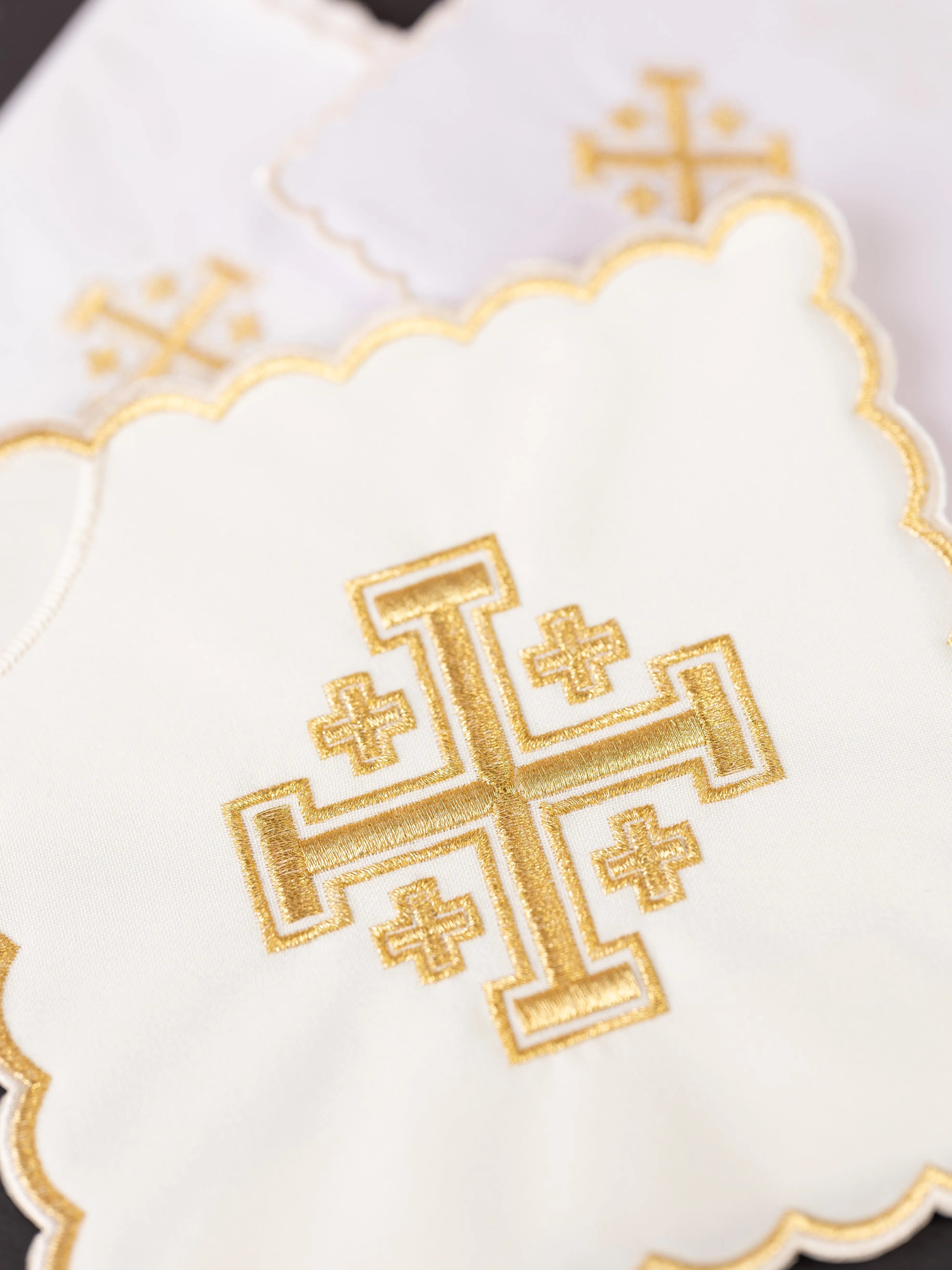 Chalice set Embroidered Jerusalem Cross ecru