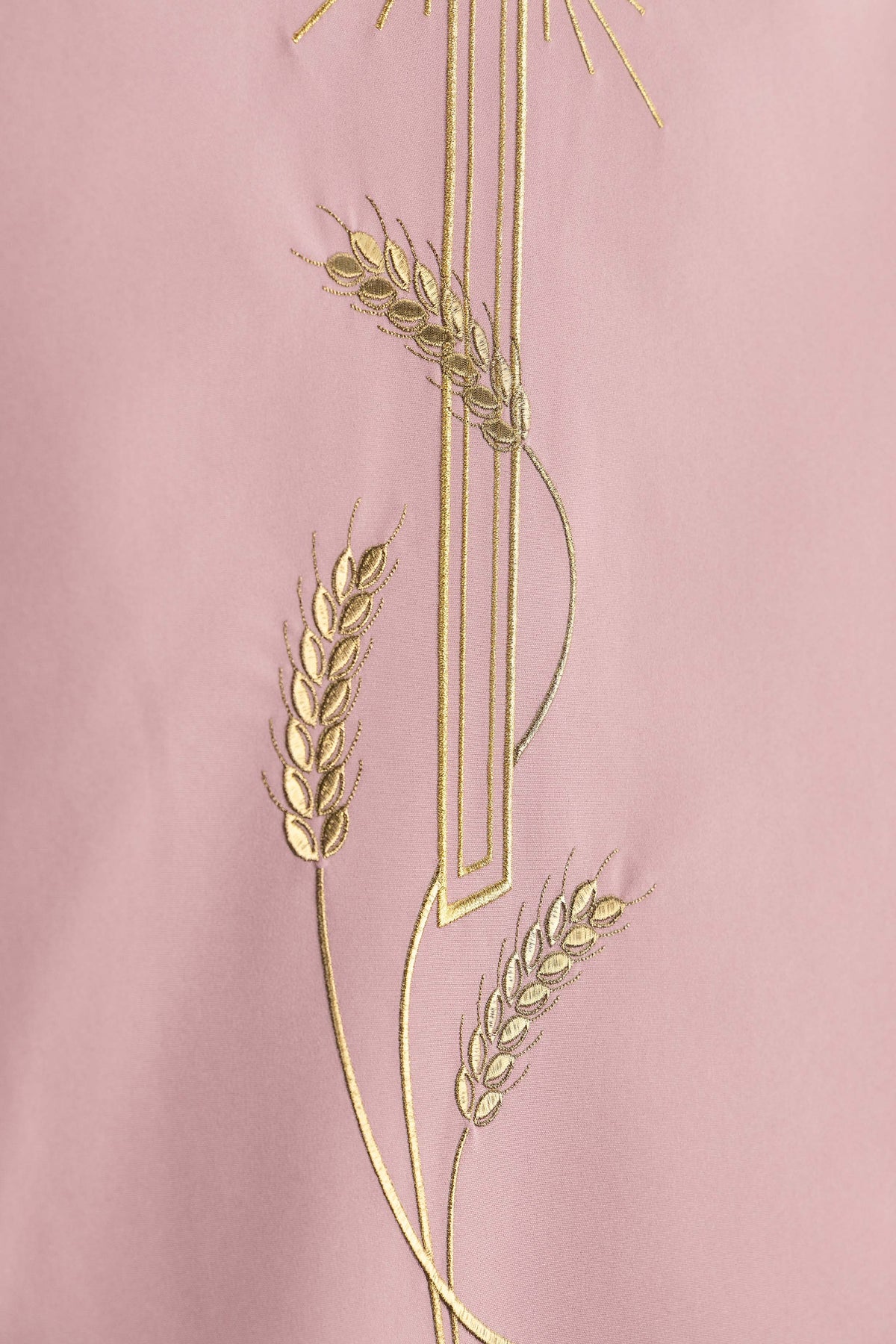 Coprileggio Rosa con Croce IHS e ricamo di spighe di grano