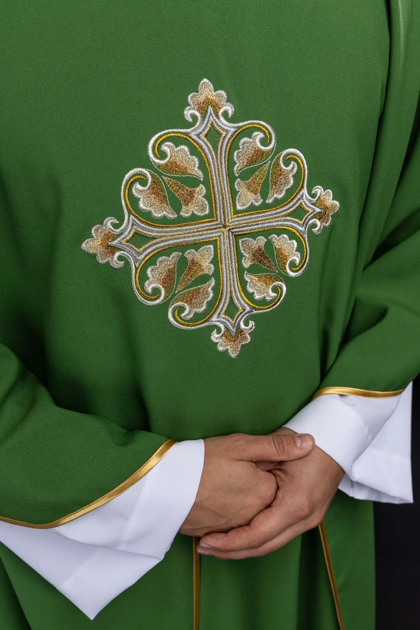 Green Embroidered Chasuble with Ornamental Cross and Wide Collar