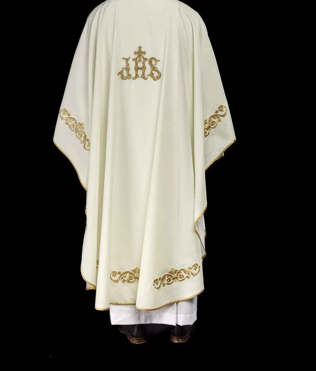Chasuble with decorated trim and IHS motif
