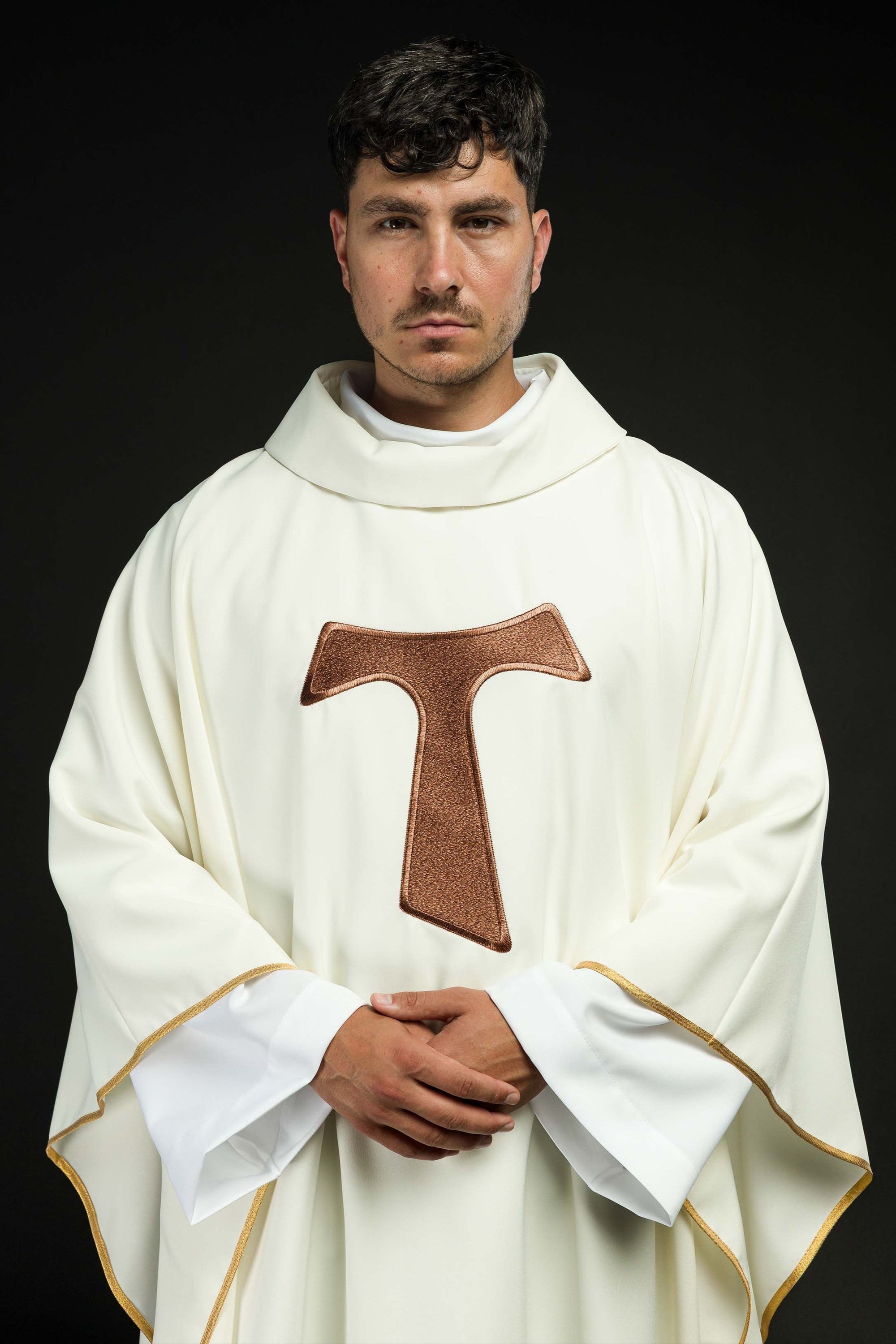 Liturgical chasuble with Franciscan cross
