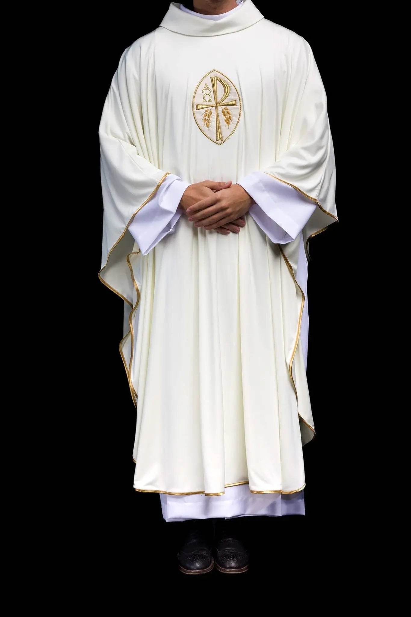 Chasuble embroidered Cross ecru lightweight knitted SACROLITE