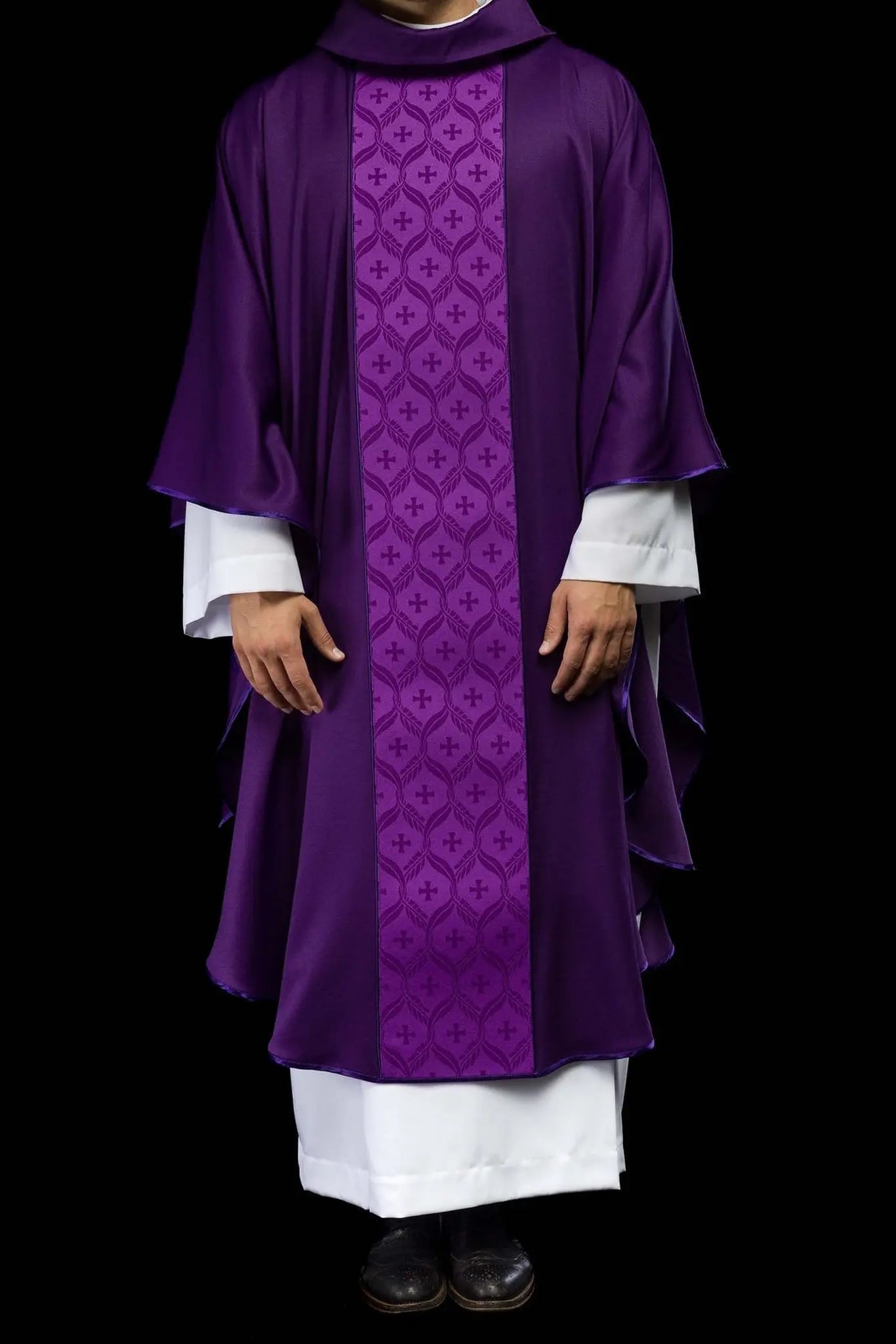 Purple Chasuble with Jacquard Cross-patterned Band