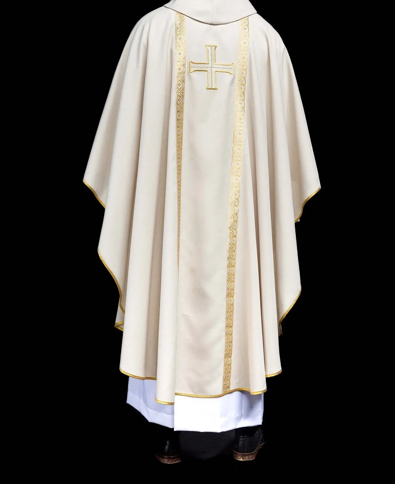 Ecru liturgical chasuble with embroidered cross and jacquard bands