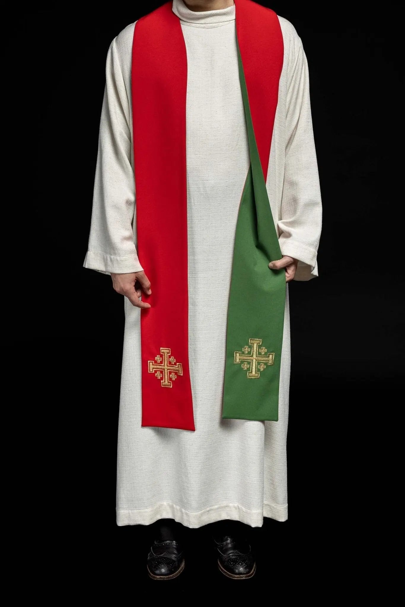 Two-sided embroidered priest's stole green and red Jerusalem cross