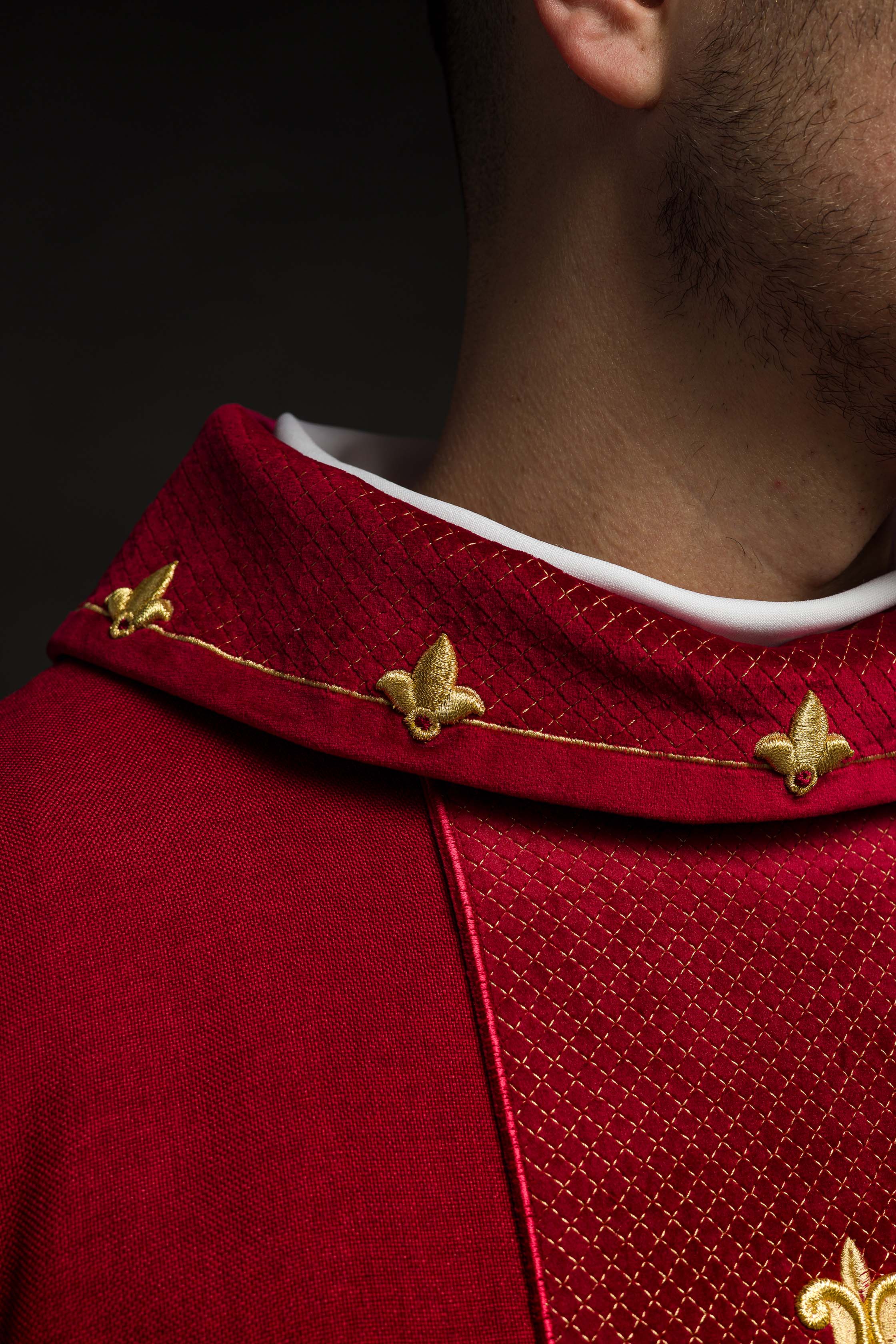 Chasuble embroidered on velvet with the symbol of the Red Cross