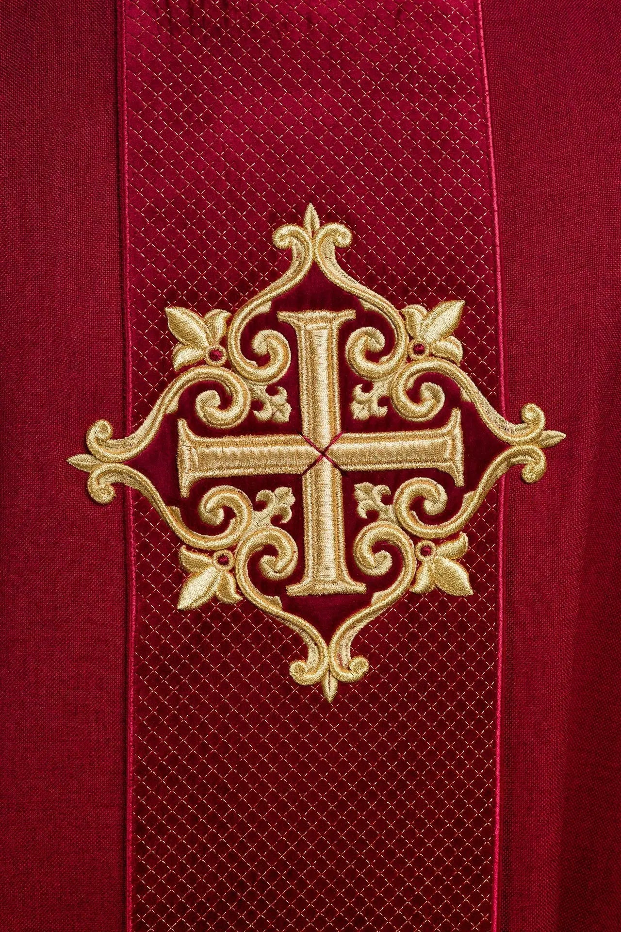 Chasuble with red velvet belt and cross embroidery