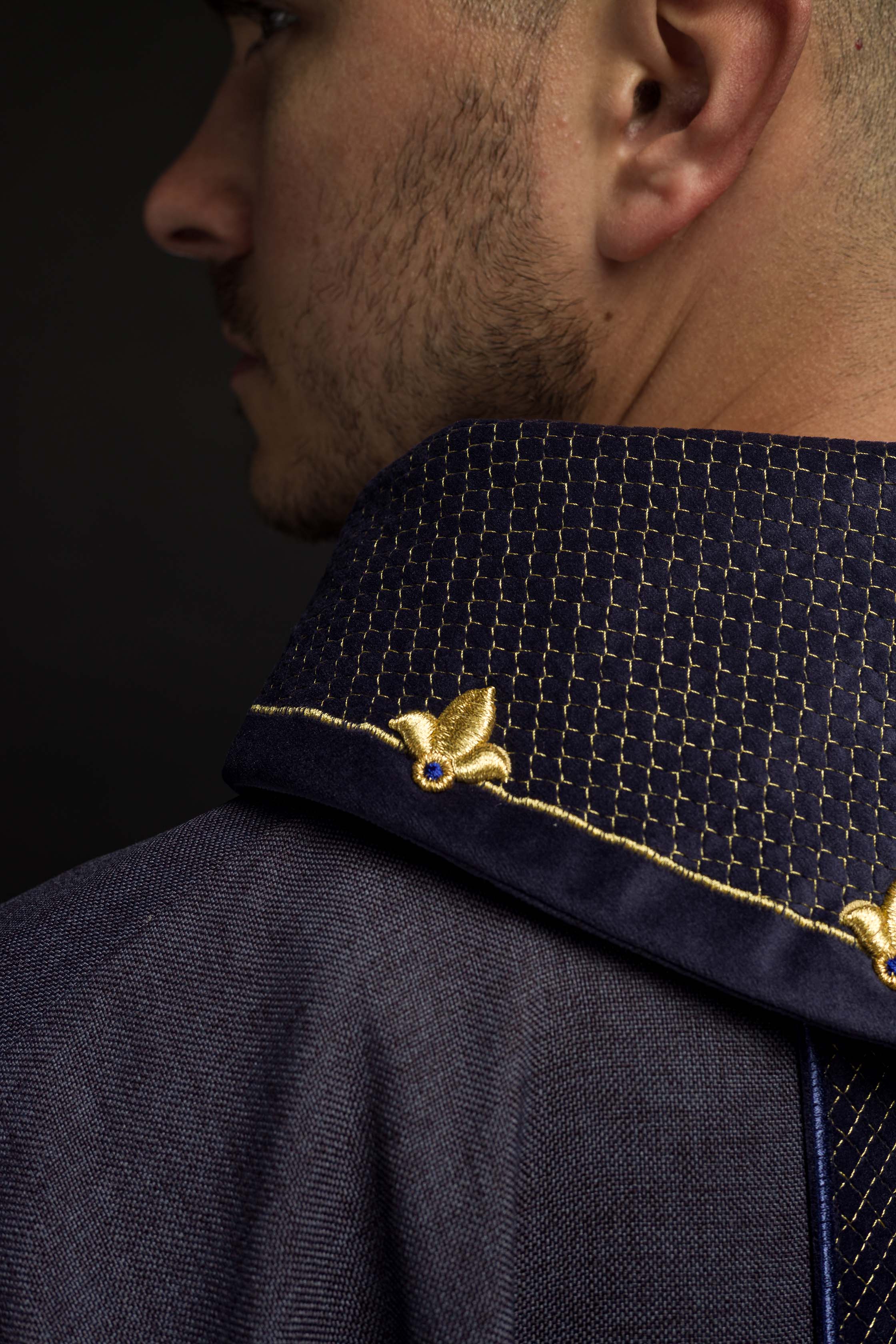Chasuble with velvet purple belt and embroidery of crosses