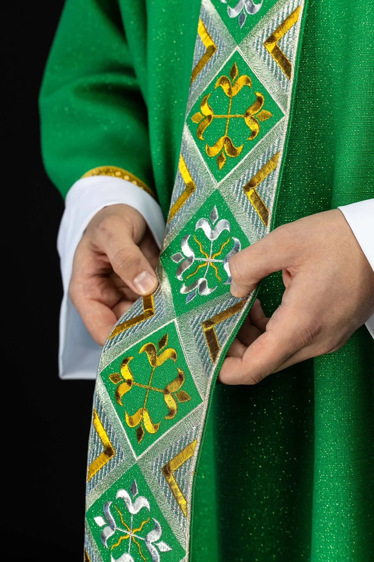 Green Chasuble Set with Embroidered Orphrey