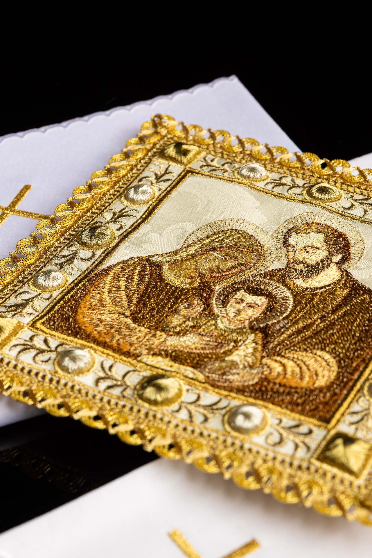 Bielizna kielichowa na Boże Narodzenie z wizerunkiem Świętej Rodziny - ORNATY.PL