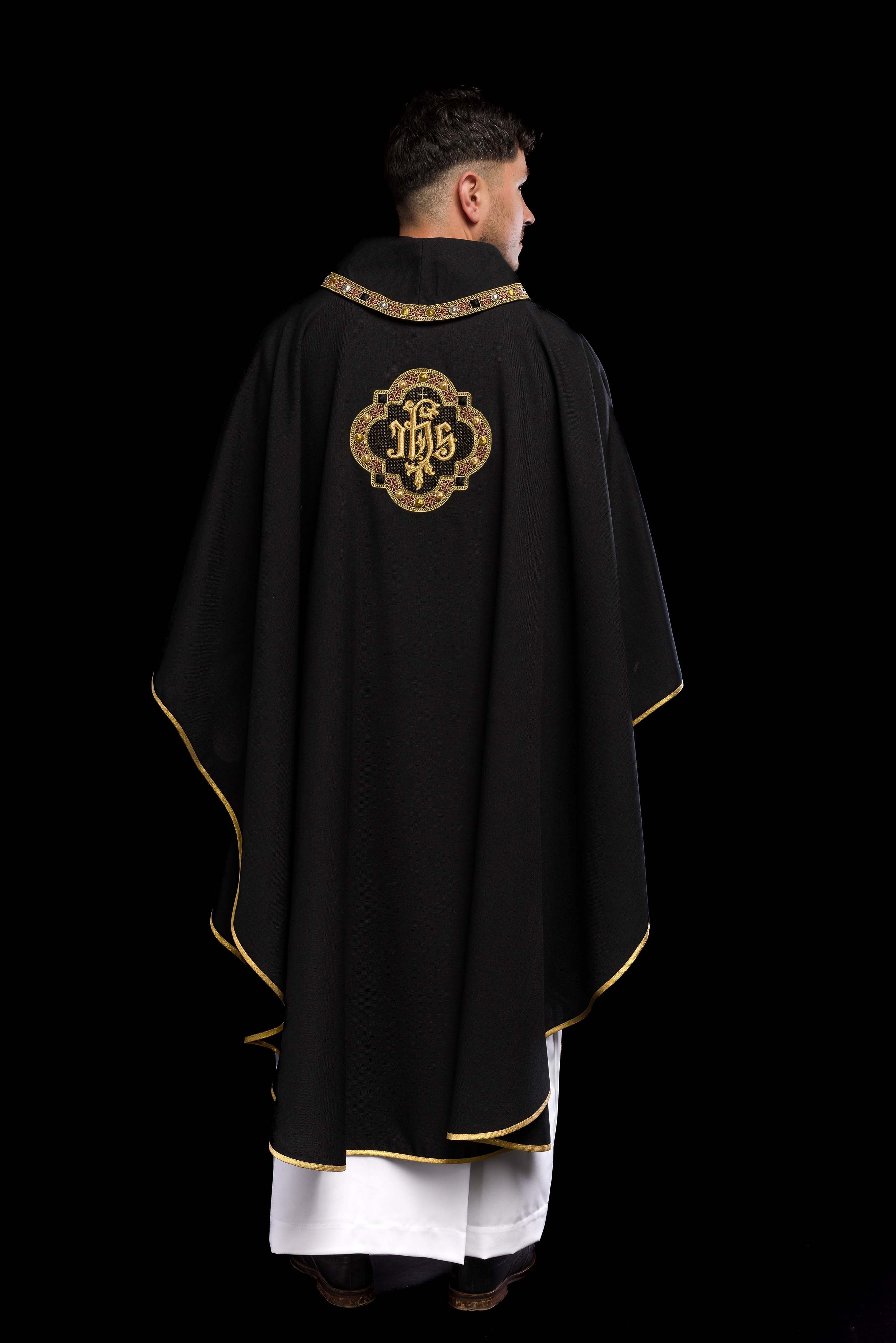 Chasuble with Richly Embroidered Band and Trim Featuring IHS, with Black Collar