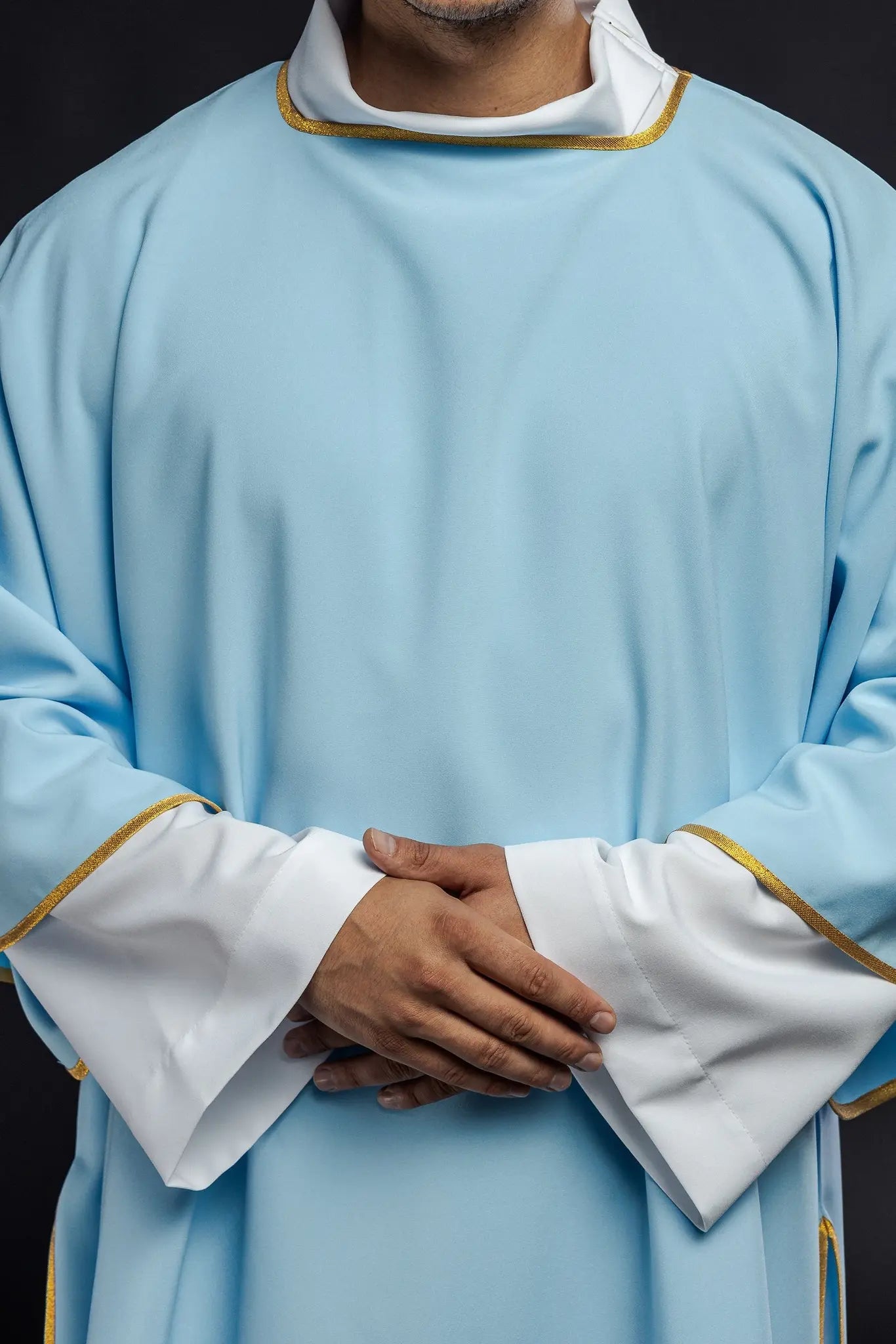 Smooth dalmatics with gold trim blue