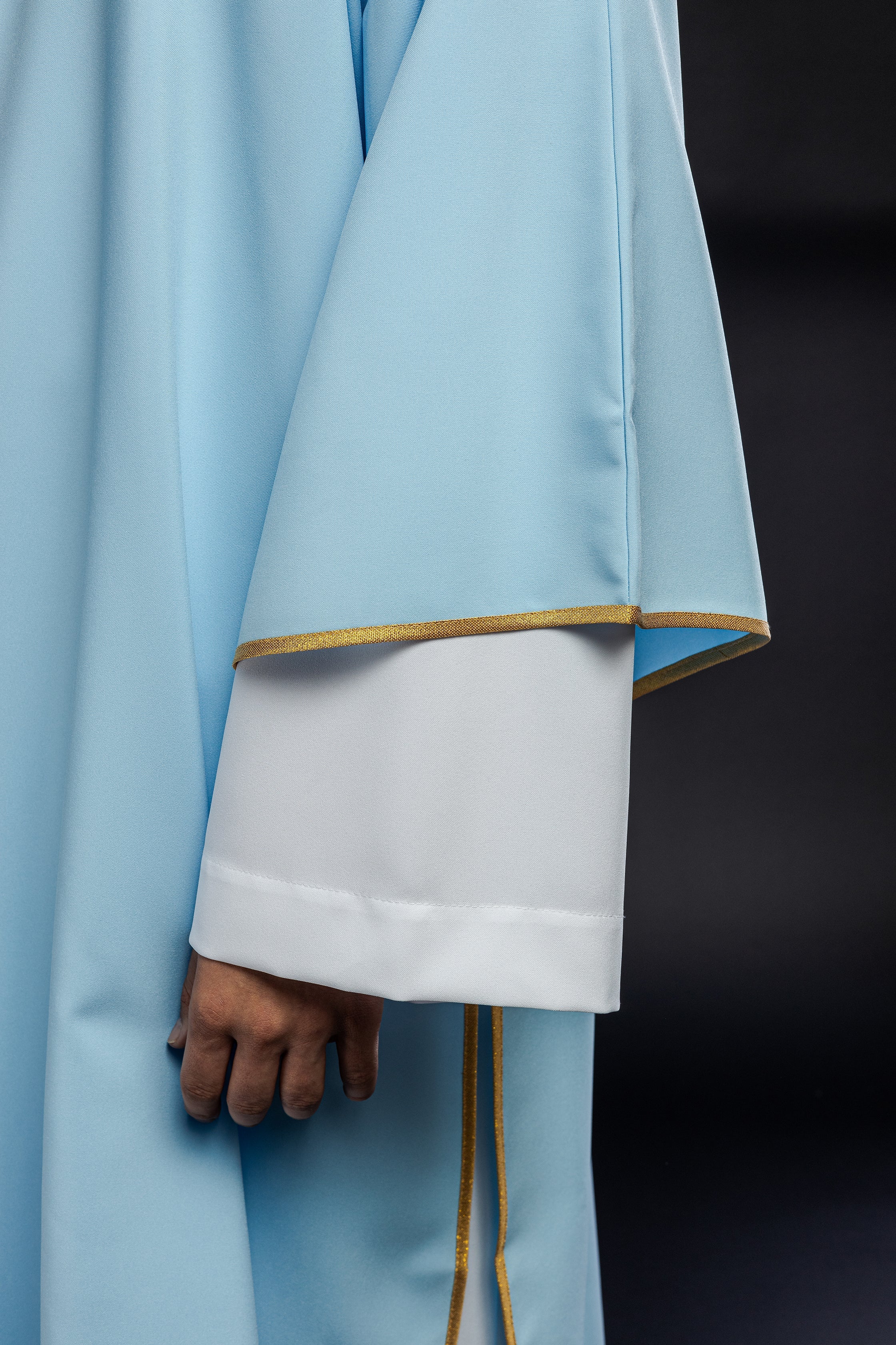 Smooth dalmatics with gold trim blue