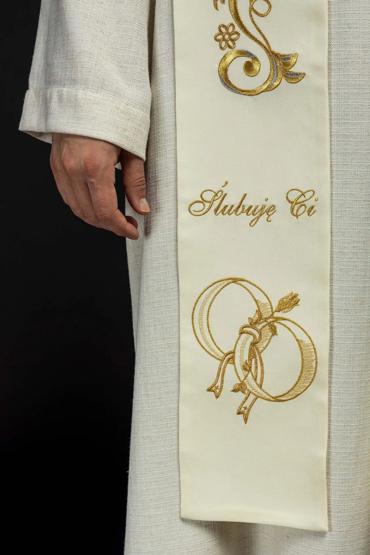 Long Embroidered Wedding stole in cream colour