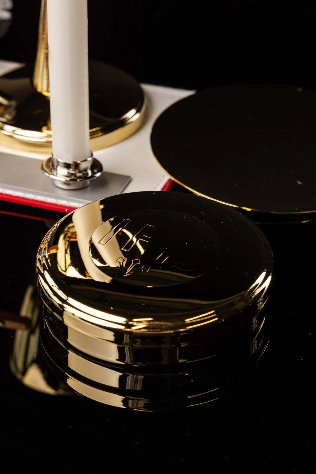 Mission case liturgical equipment set, close-up of black and gold container