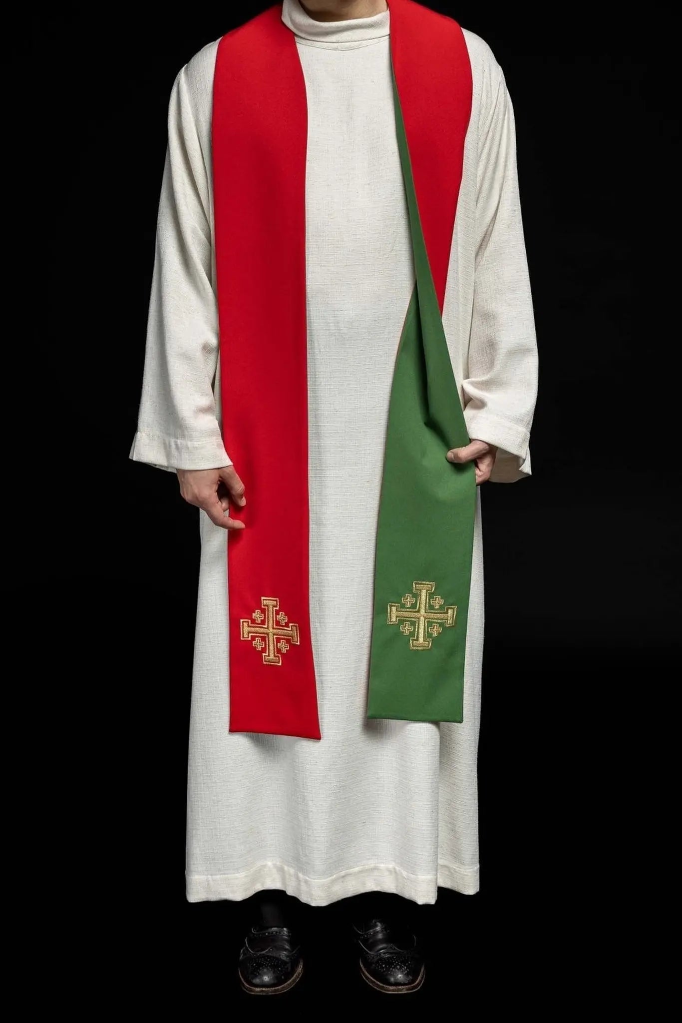Two-sided embroidered priest's stole green and red Jerusalem cross