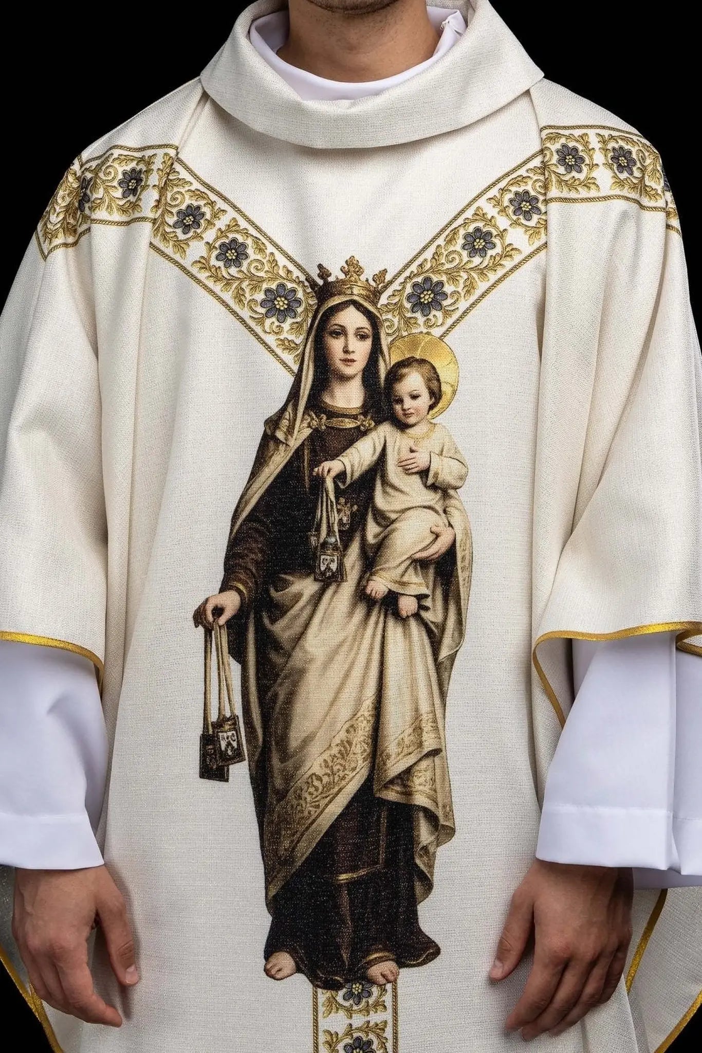 Ecru Chasuble with Printed Image of Our Lady of the Scapular - HAFTINA ATELIER