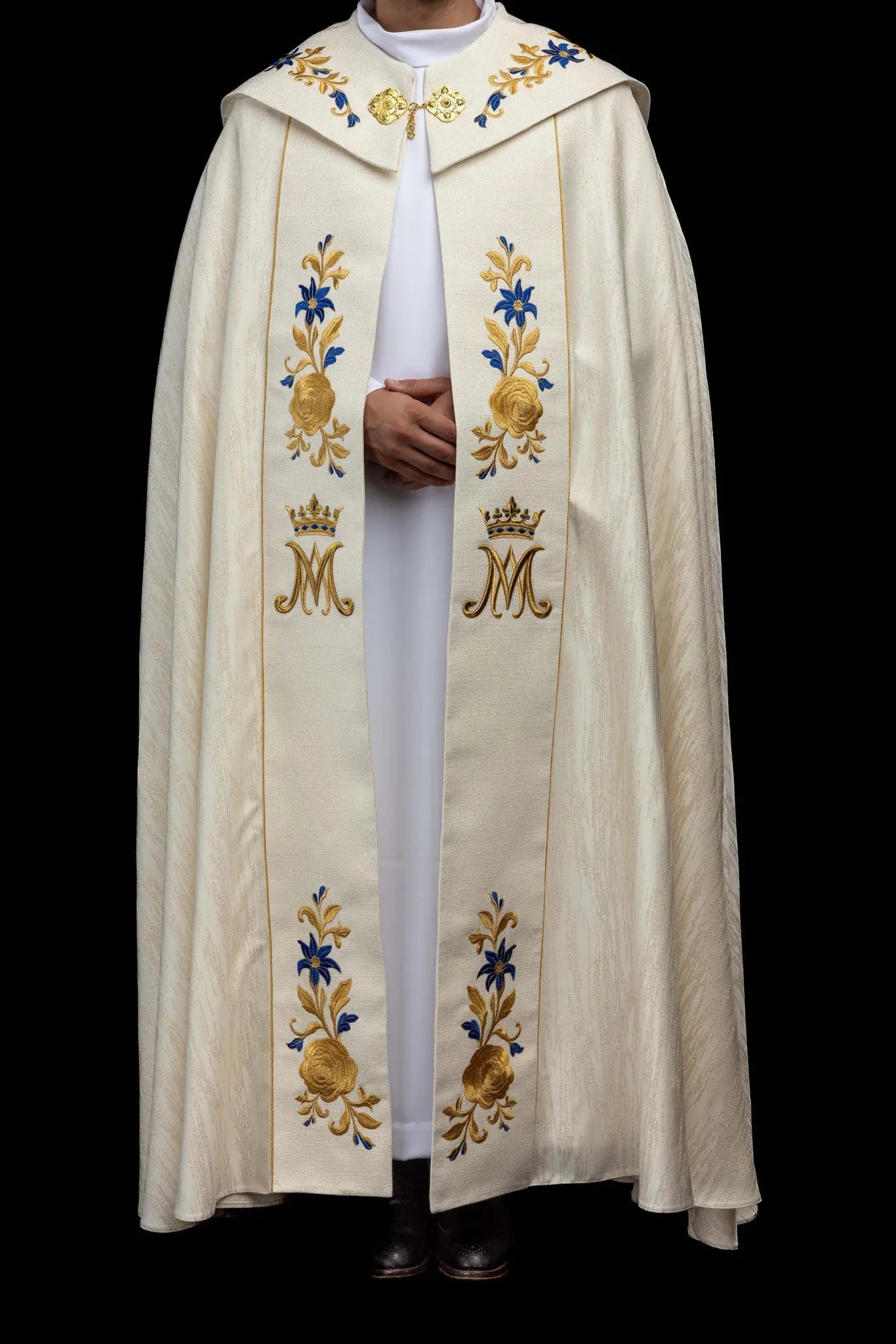 Ecru embroidered cope with Marian symbol - HAFTINA ATELIER