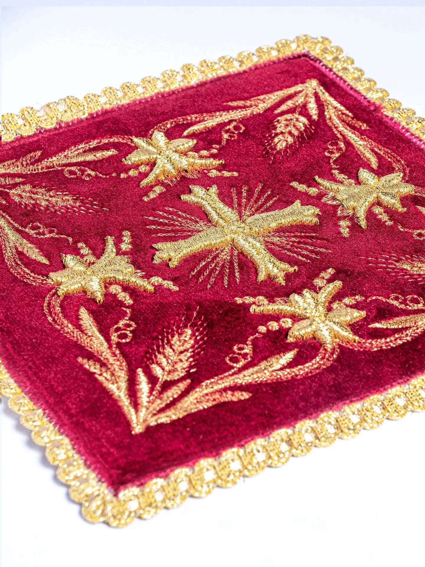 Embroidered Chalice Set IHS - HAFTINA ATELIER