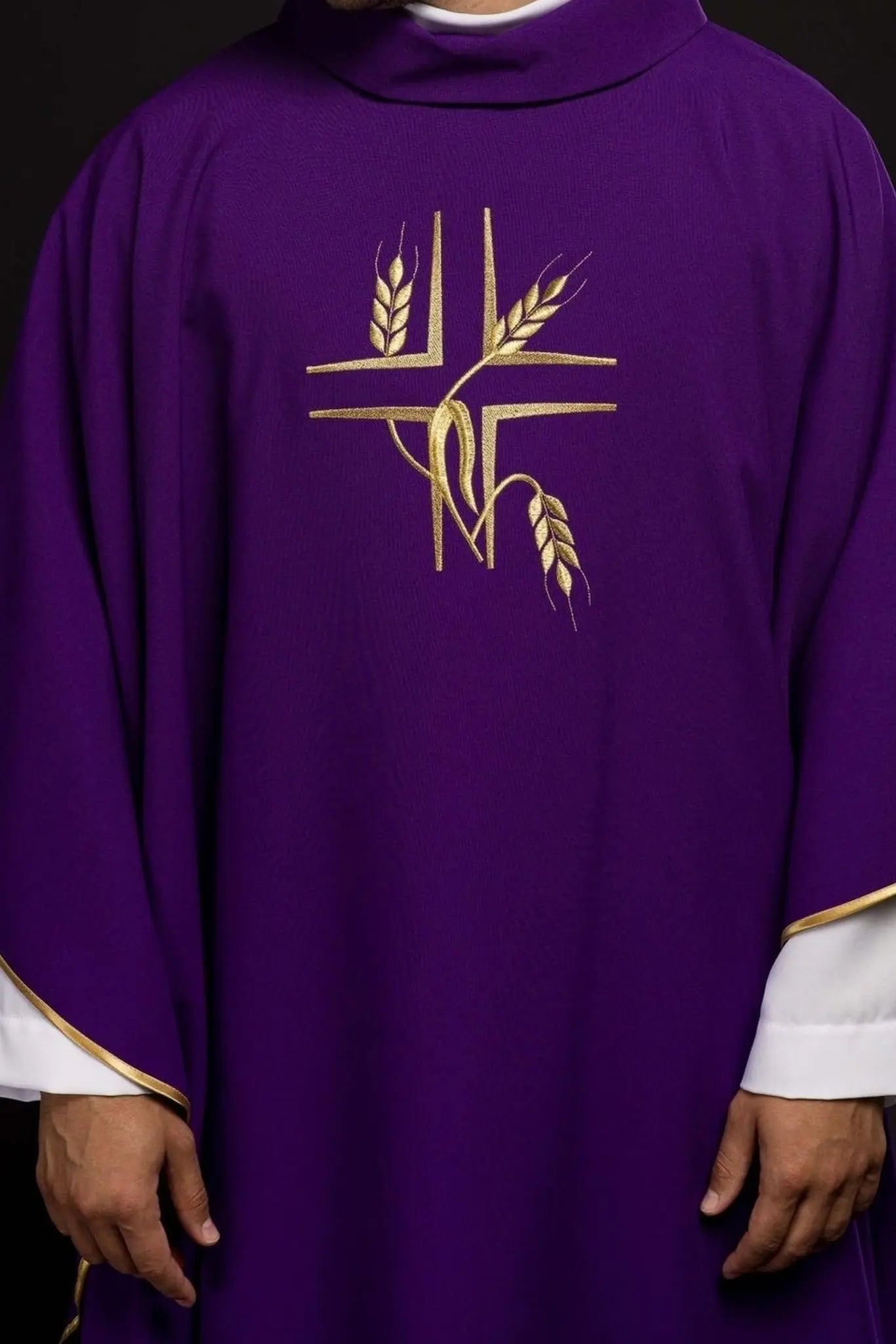 Purple chasuble with embroidery of the Cross and Spikes
