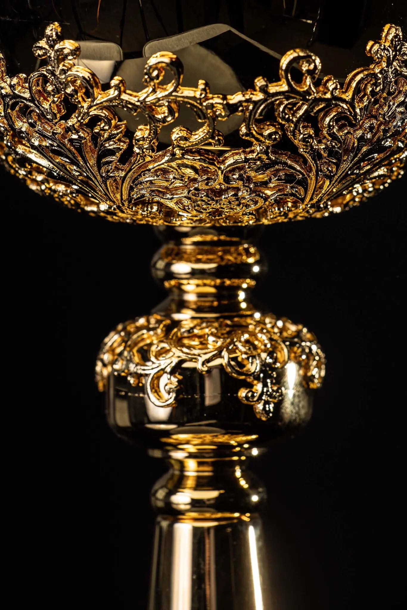 Handmade Gold-Plated Ciborium with Imitation Sapphires - HAFTINA ATELIER