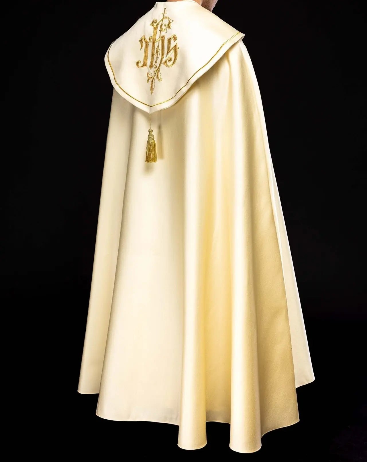 Eucharistic cape IHS monogram