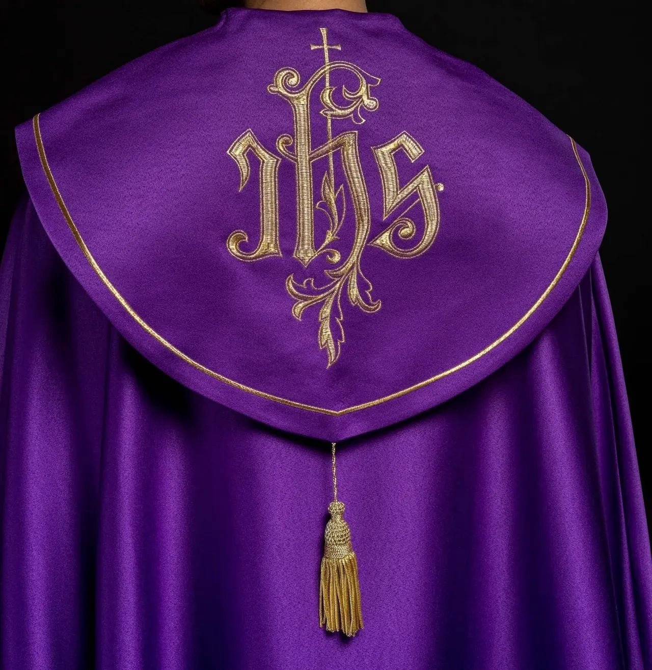 Eucharistic cape monogram IHS Purple