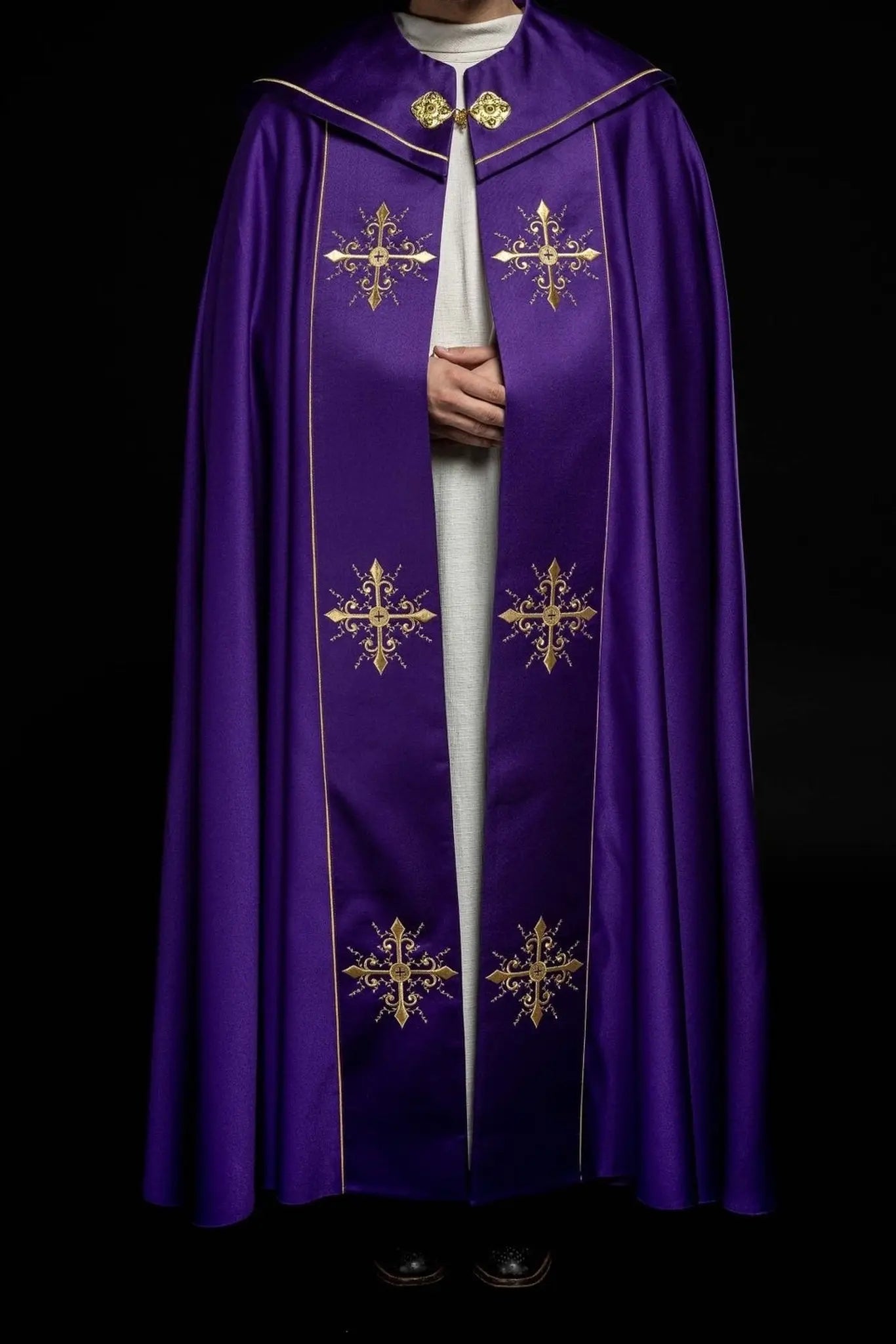 Embroidered liturgical cape purple