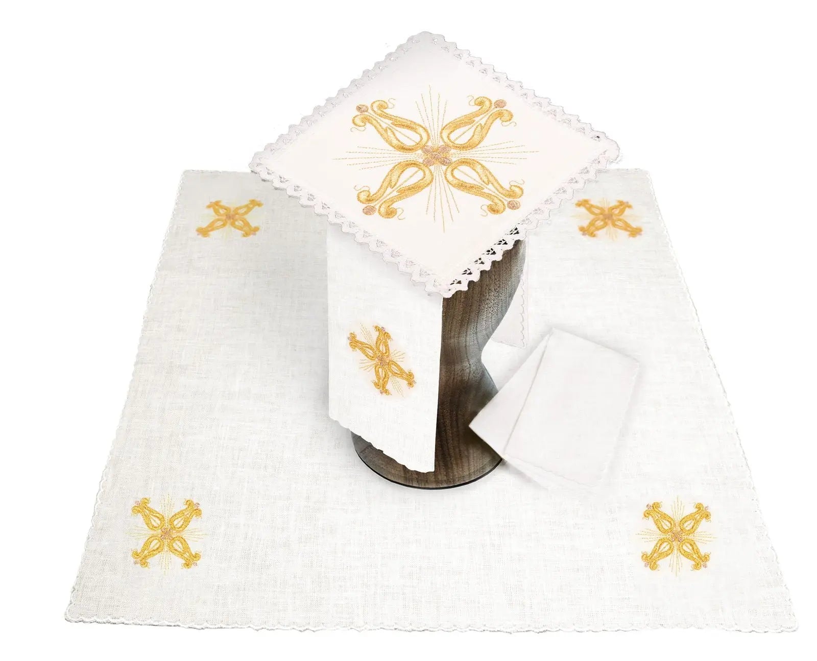 Linen chalice set with eucharistic embroidery