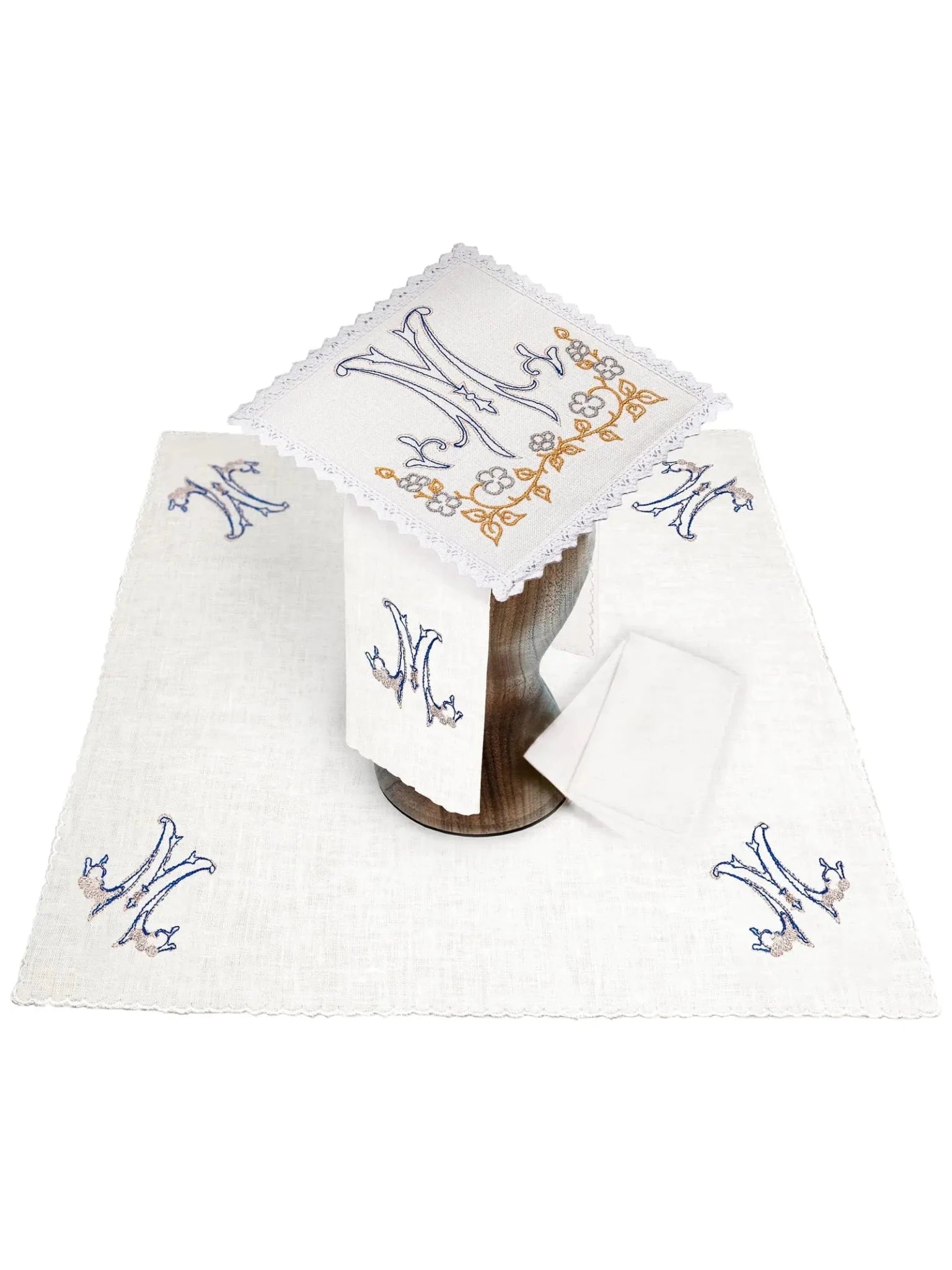 Linen chalice linen with Marian embroidery - HAFTINA ATELIER
