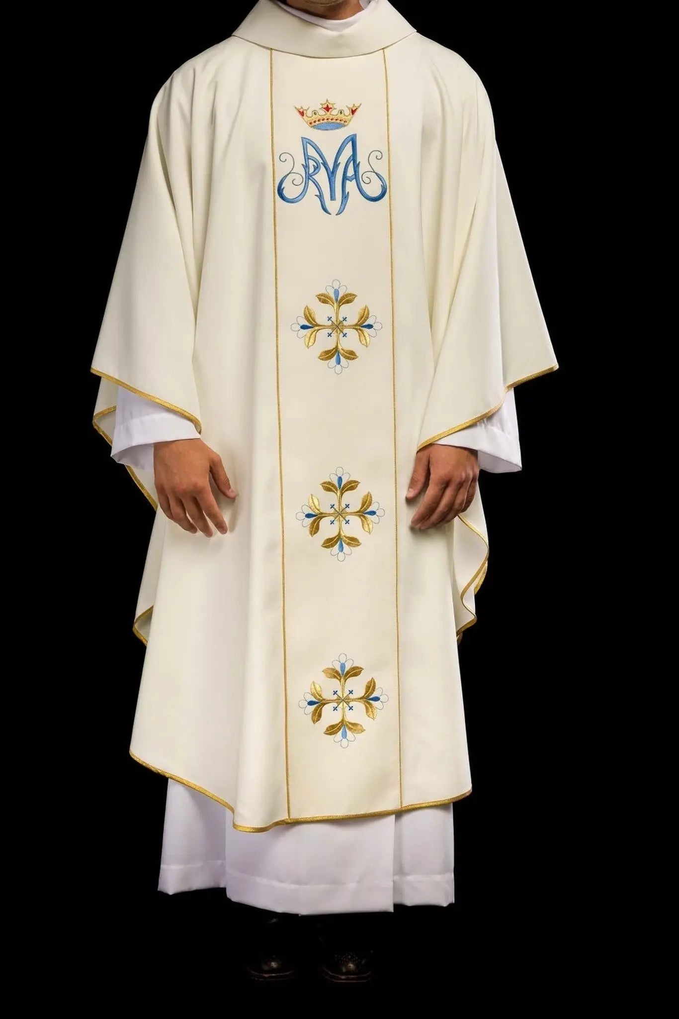 Marian liturgical chasuble with belt