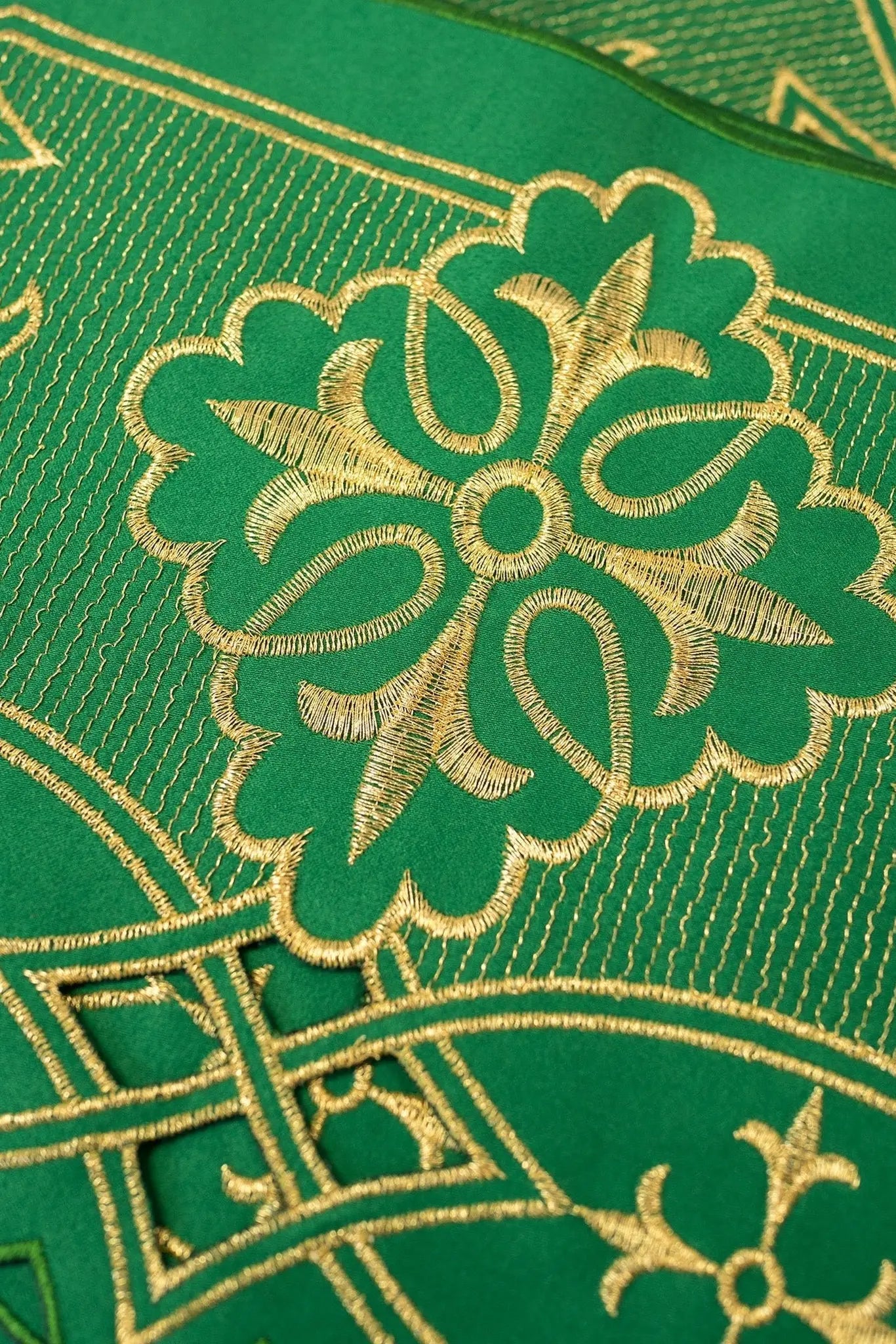 Metre with front embroidery Rosette Green