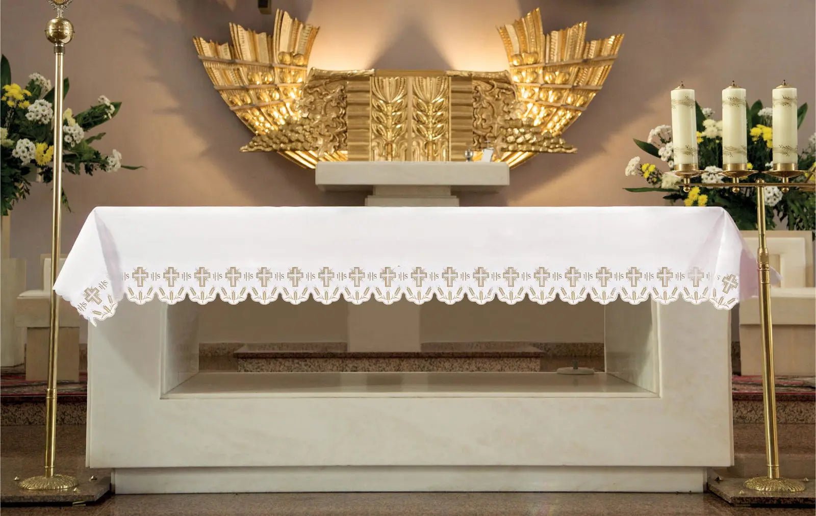 Altar tablecloth with crosses front embroidery