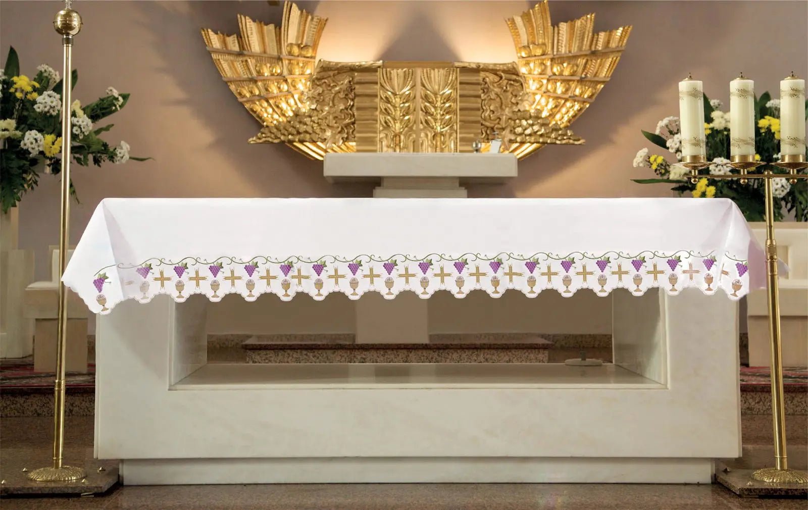 Altar cloth with crosses and chalices front embroidery