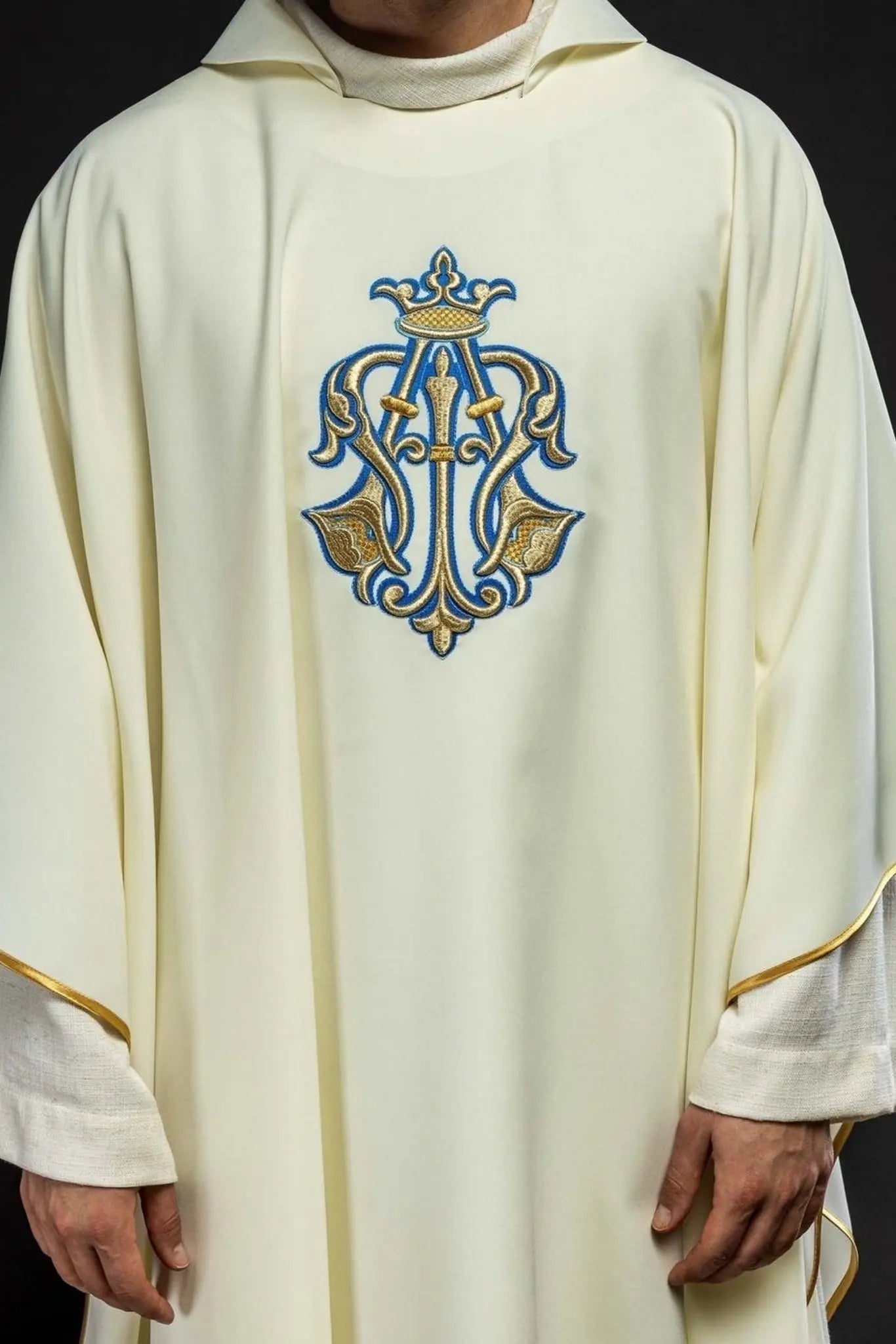 Embroidered Ecru Chasuble with Marian Symbol and Wide Collar