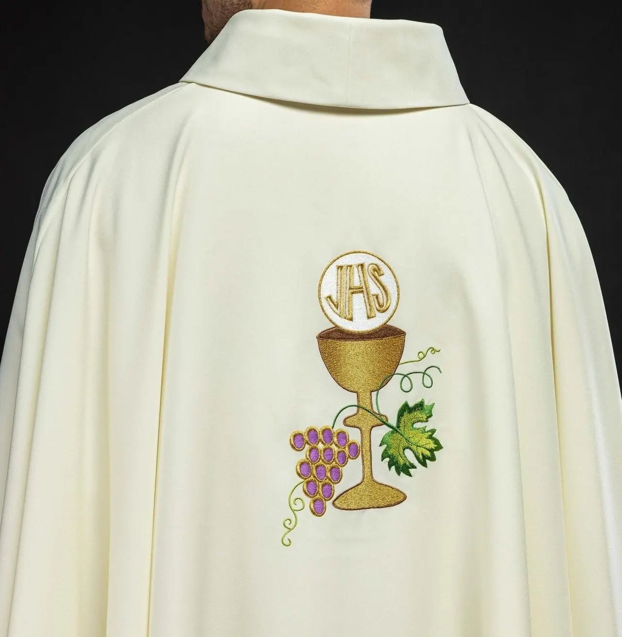 Chasuble chalice Cross and grapes ecru