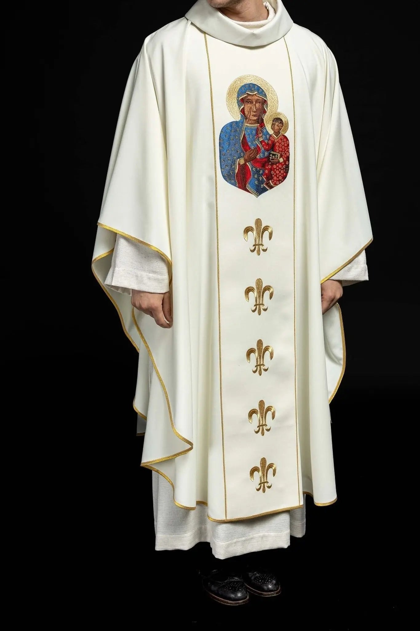Chasuble of Our Lady of Czestochowa in ecru