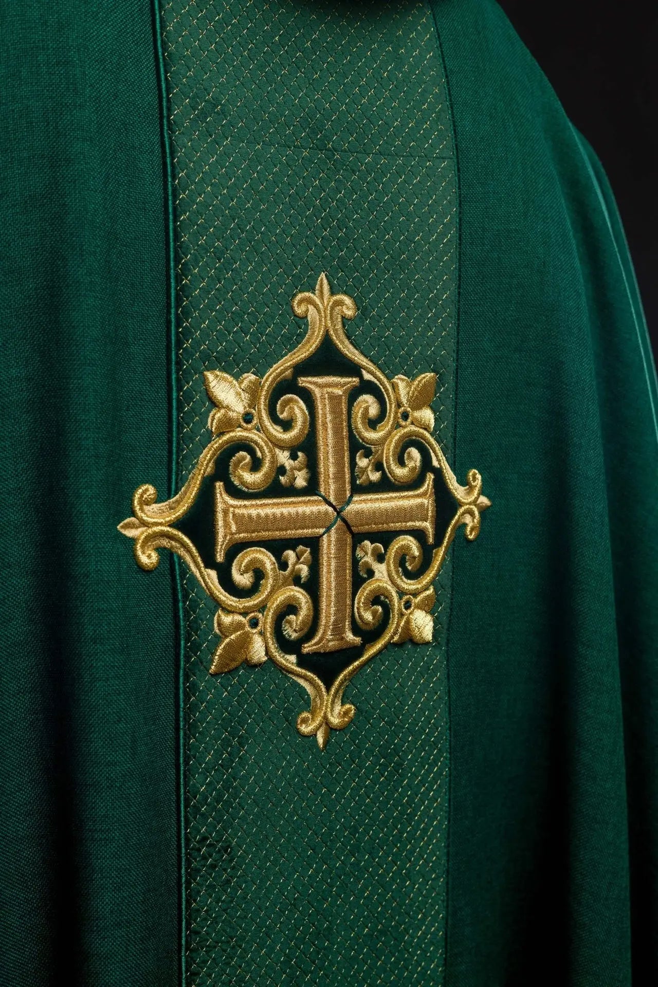 Chasuble with green velvet belt and cross embroidery