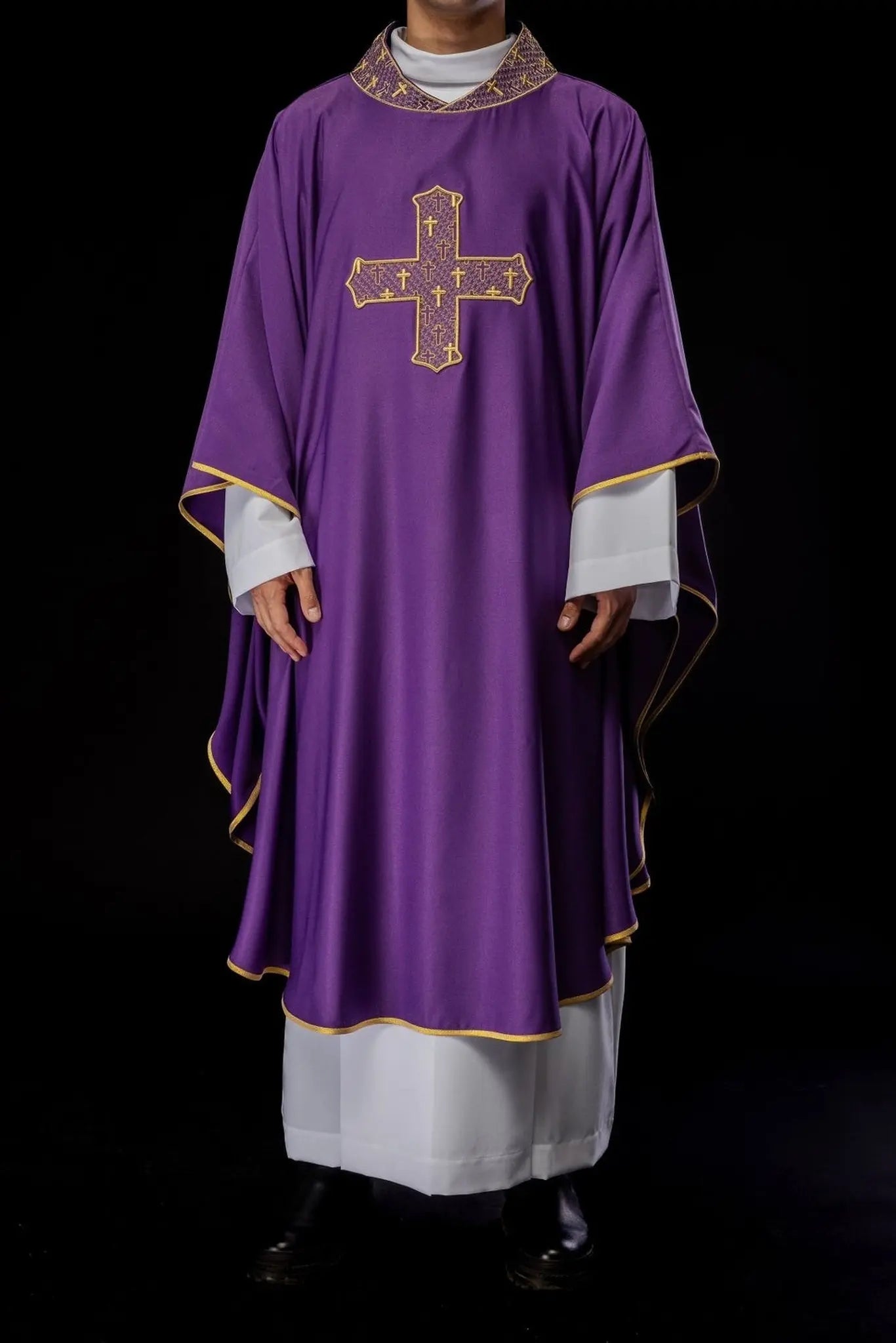 Chasuble with richly embroidered cross and collar in purple