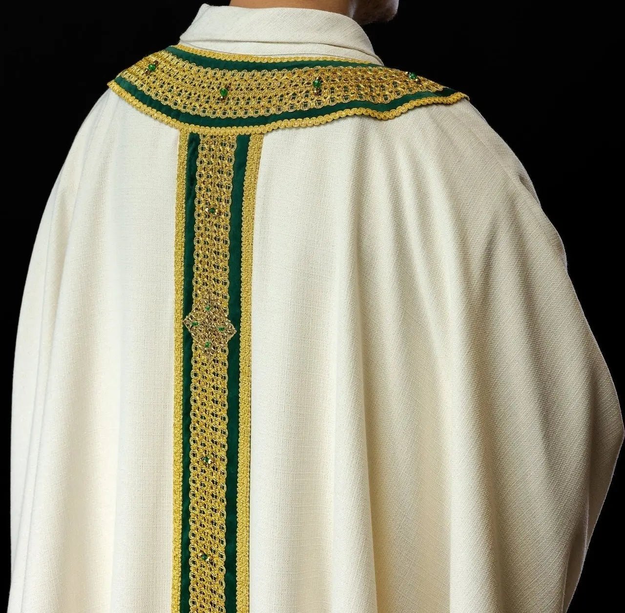 Handmade Chasuble with Natural Stones – Collection Handmade 7001