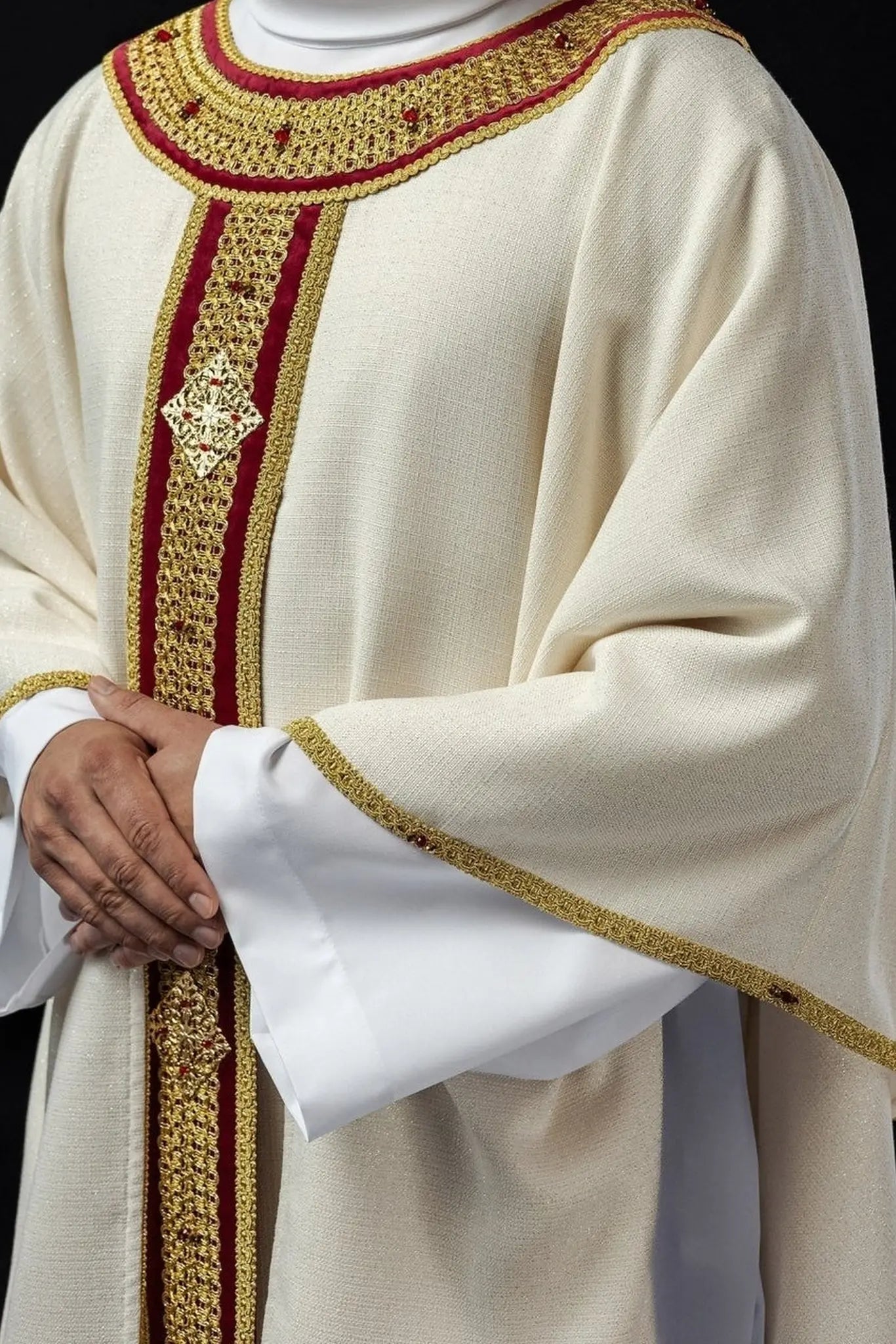 Handmade Chasuble with Natural Stones – Collection Handmade 7001