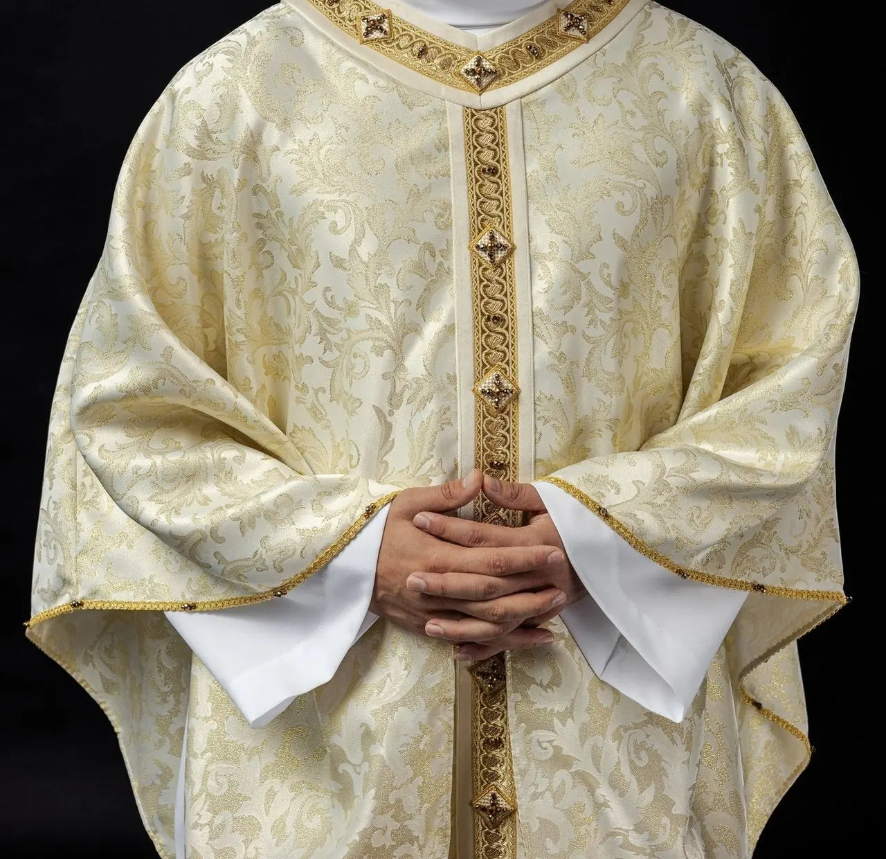 Handmade Chasuble with Natural Stones – Handmade 7003 Collection