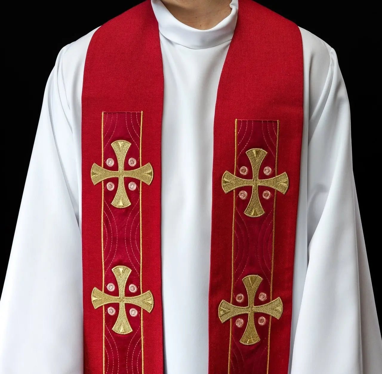 Embroidered stole with crosses red