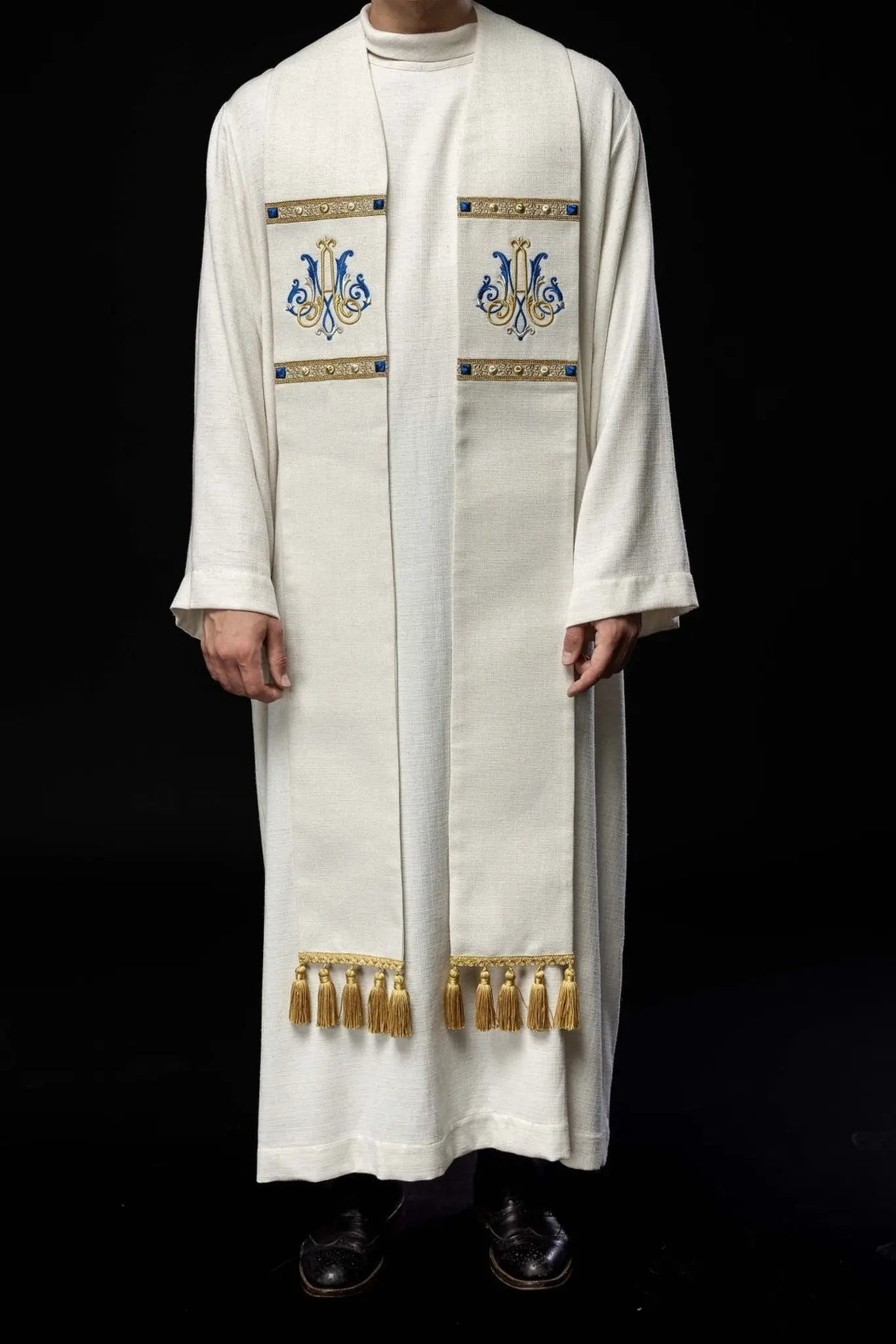 Embroidered Marian Stole