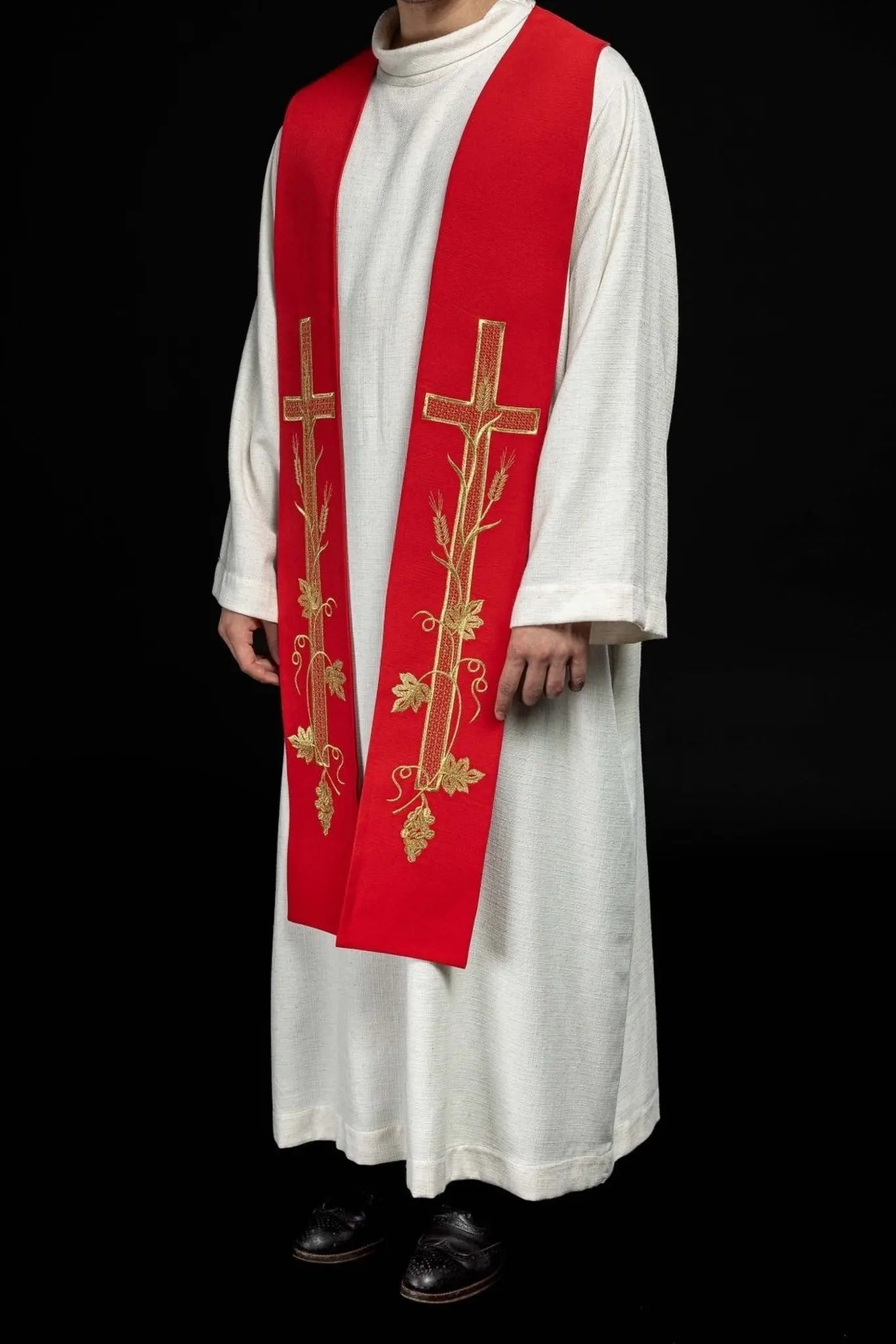 Priest's stole red embroidered Cross