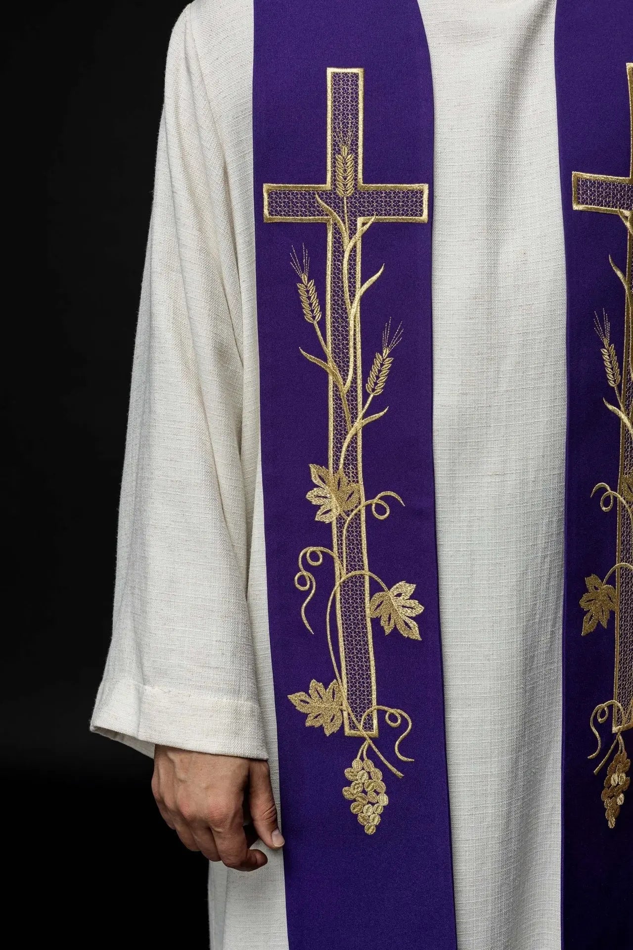 Priest's stole purple embroidered Cross
