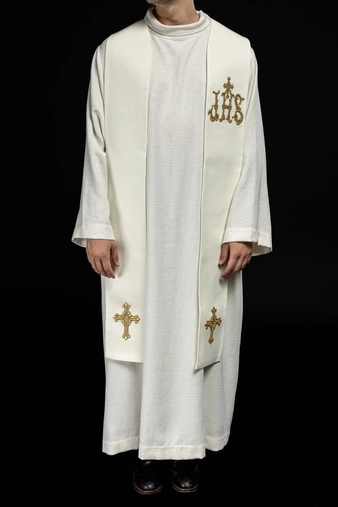 Embroidered priest's stole Cross and IHS ecru