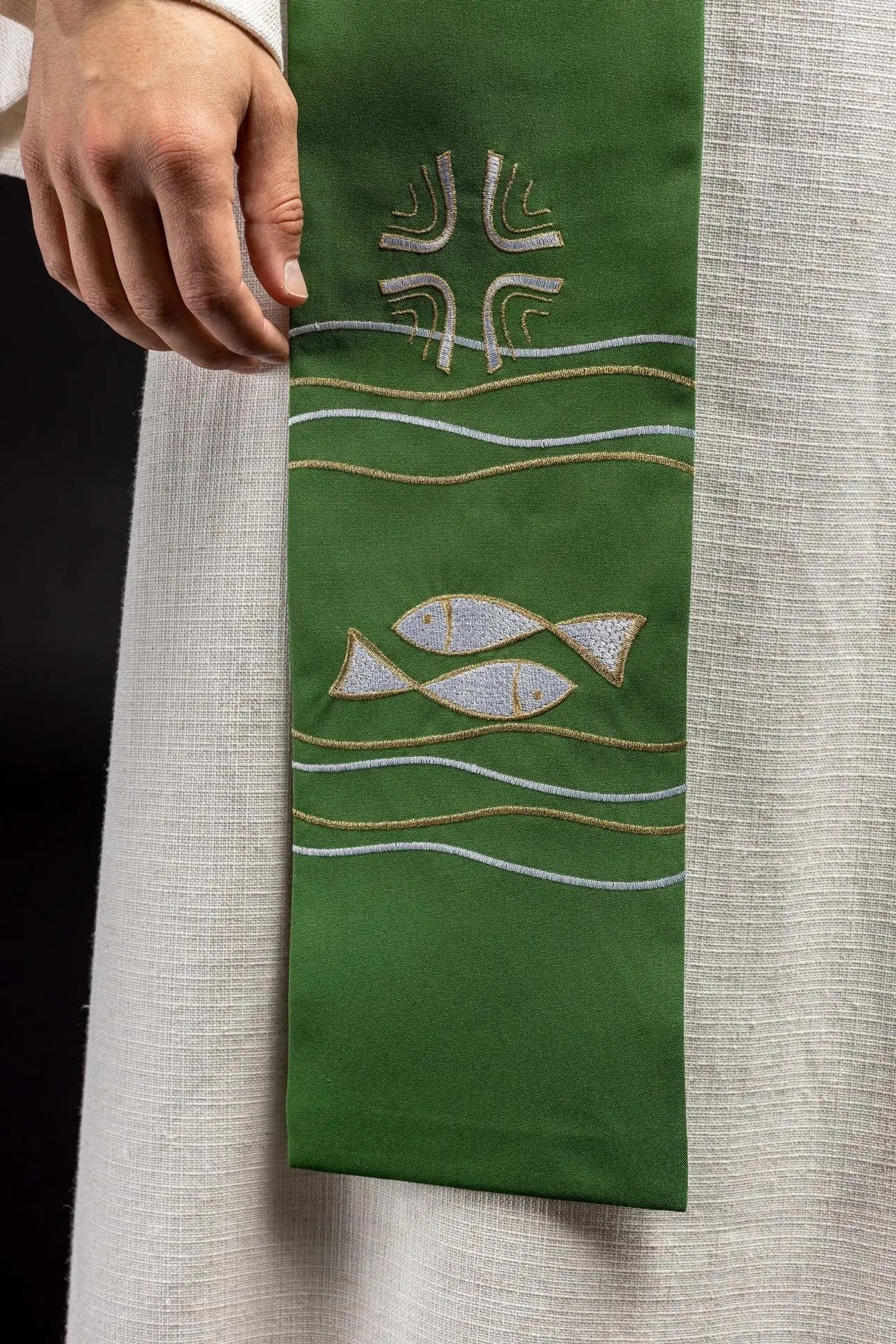 Embroidered priest's stole Fish Green